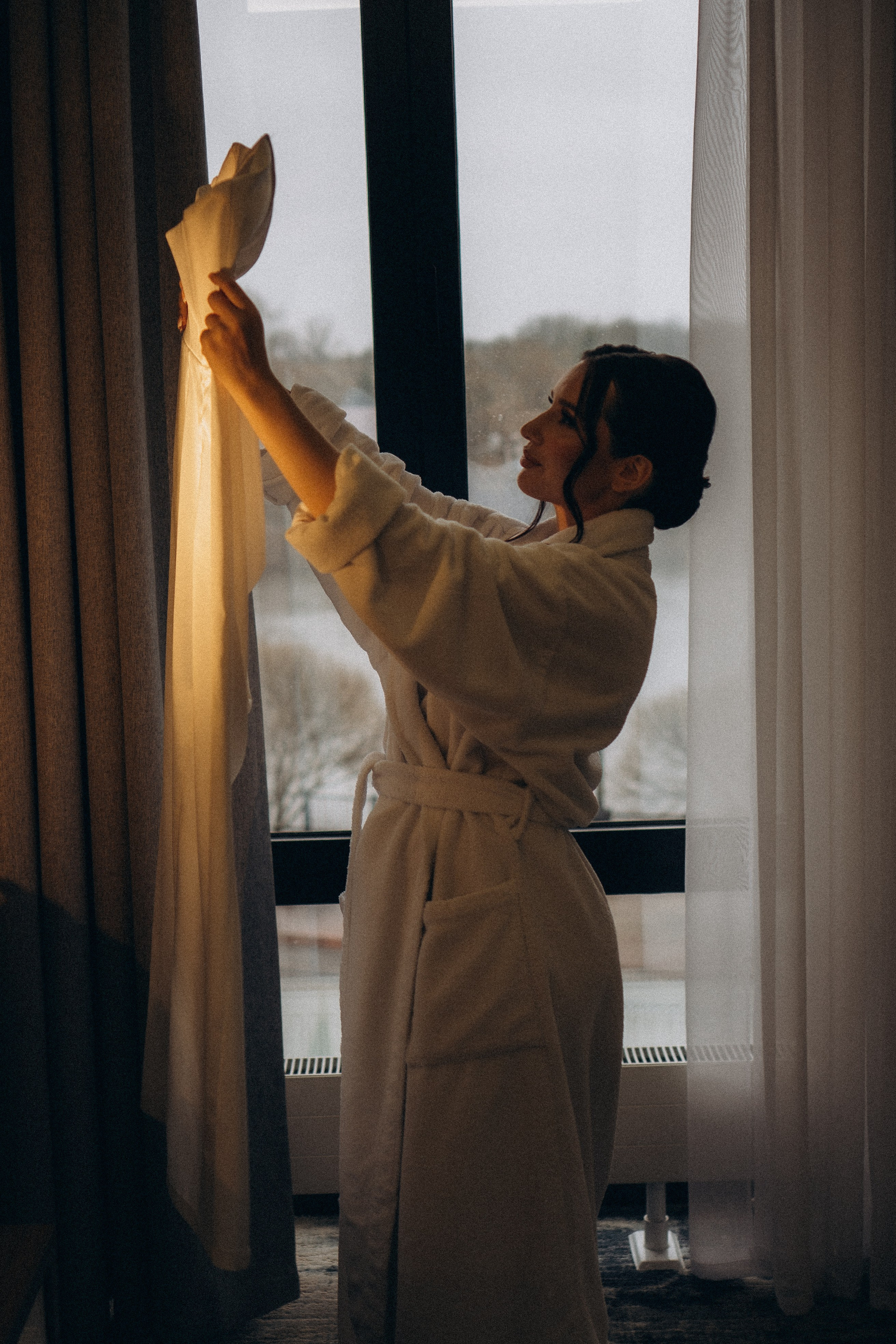 СВАДЕБНАЯ СЬЕМКА СБОРОВ ЖЕНИХА И НЕВЕСТЫ В ОТЕЛЕ И ТАКЖЕ ФОТОСЕССИИЯ В ОТЕЛЕЕ МЕГАПОЛИС БРЯНСК. Профессиональный фотограф, Санкт-Петербург — Виктория Богомолова