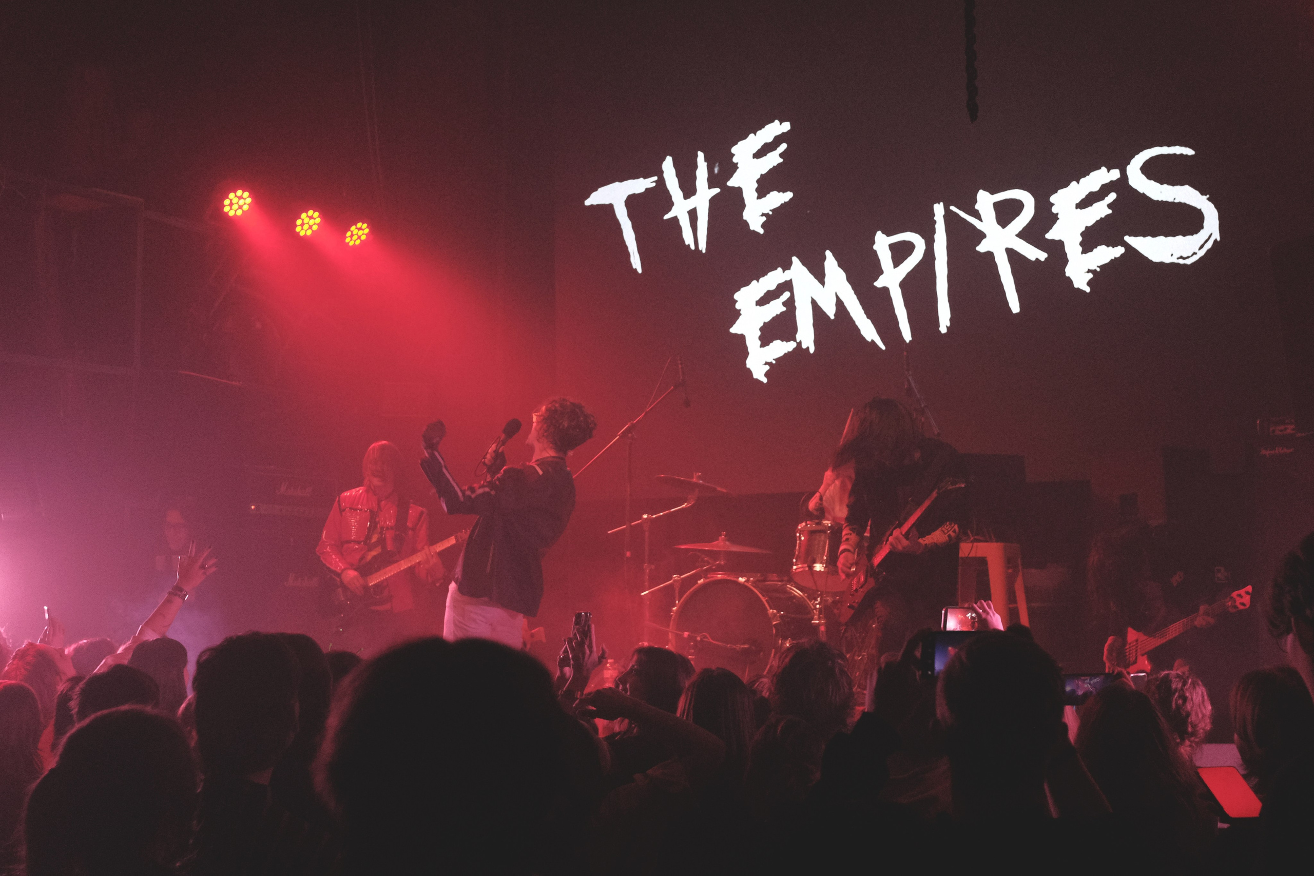 Концерт ASLEEP OR DEAD в ласточке. Репортажный фотограф в Санкт-Петербурге Даниил Могута