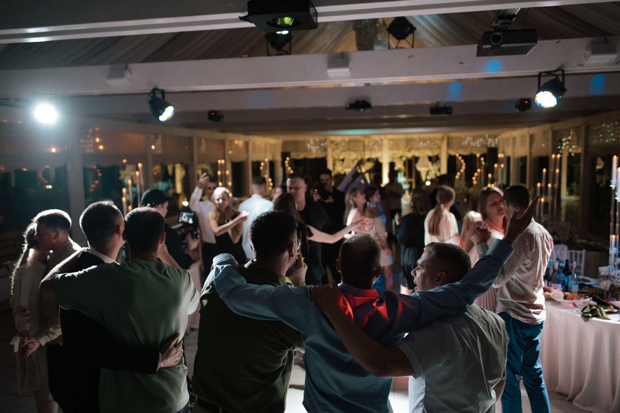 Anton & Diana. Свадебный и семейный фотограф Вероника Холод