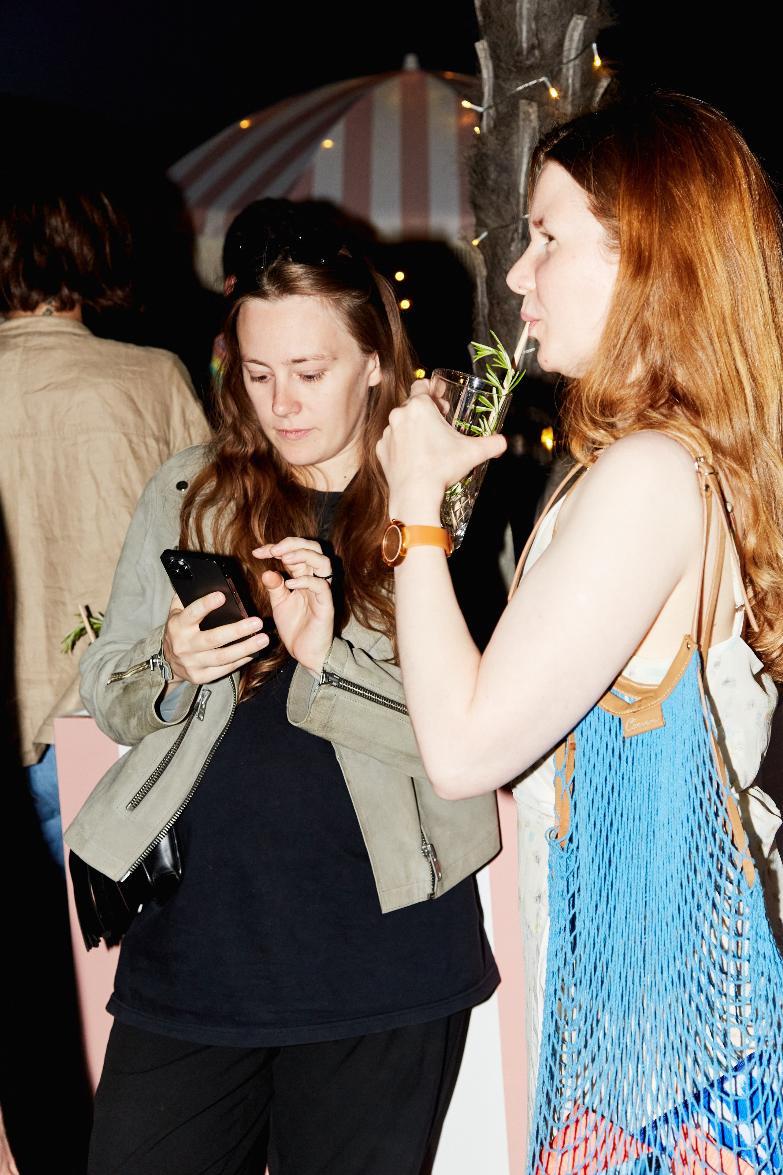 FEVER FRIENDS PARIS PARTY. Photographer Daria Ilkevich