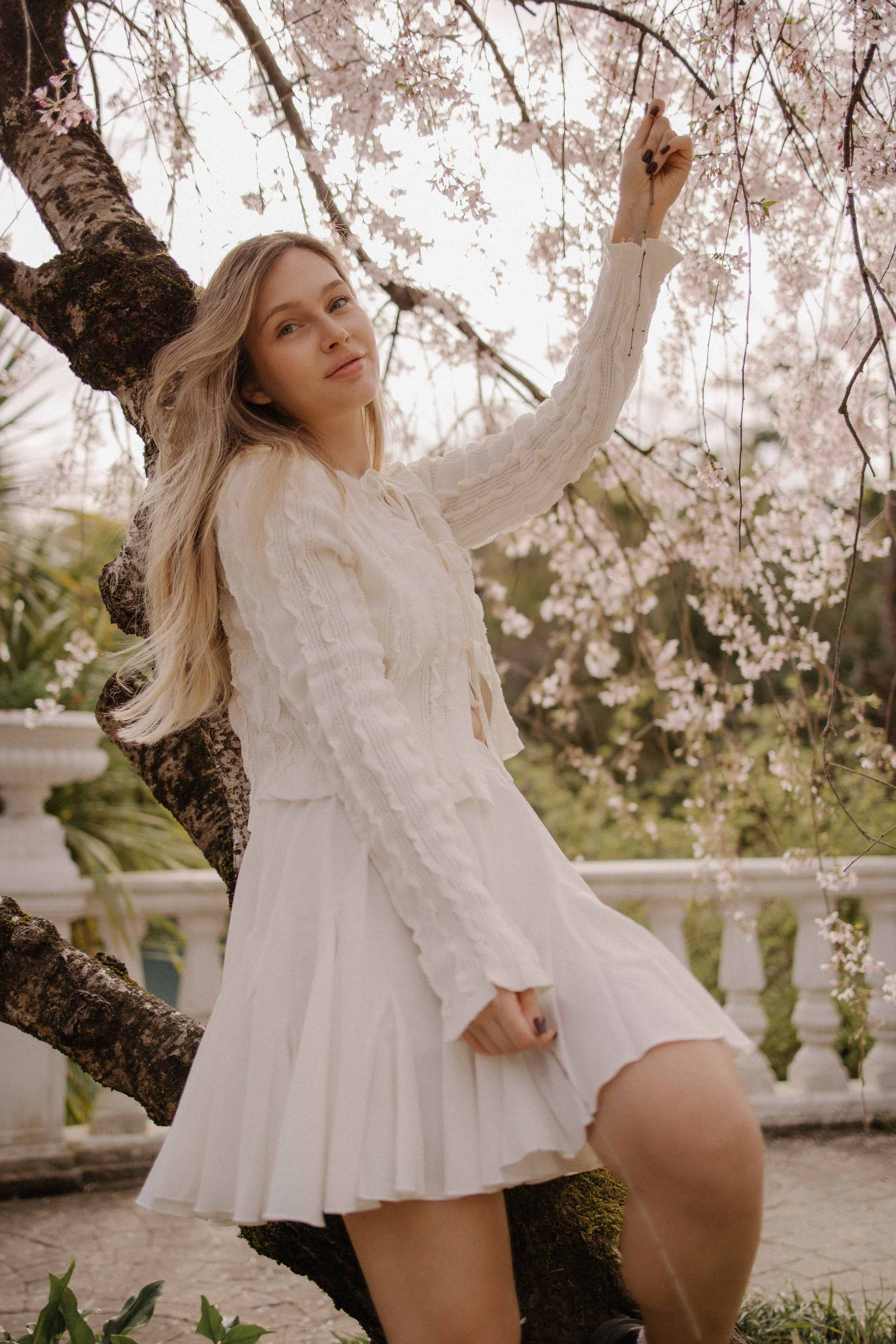 Света в сакуре. Фотограф Сочи Адлер Сириус Красная поляна Олеся Минив