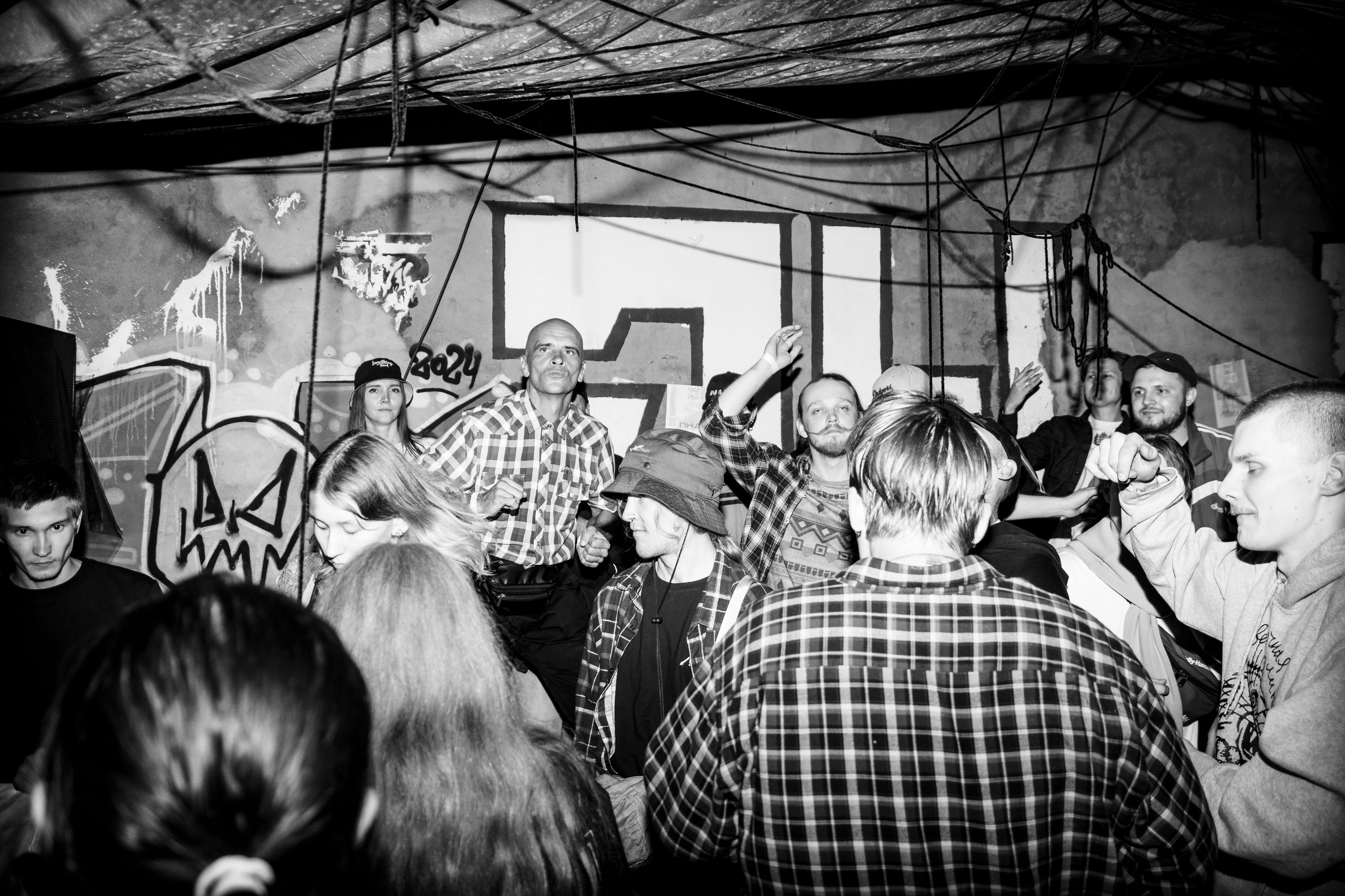 Тусовки. Фотограф Егор Огородов