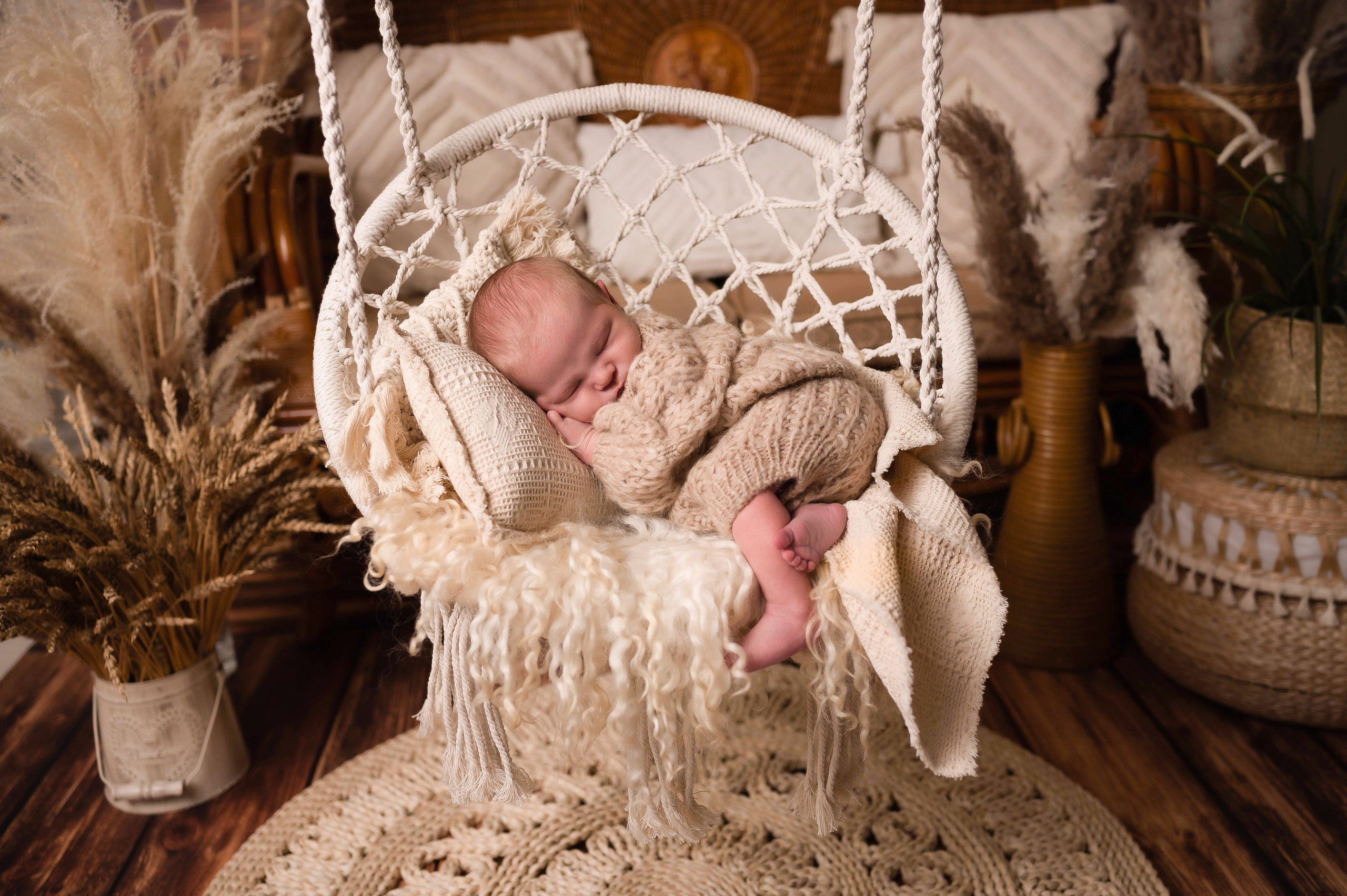 NEWBORN. Главная