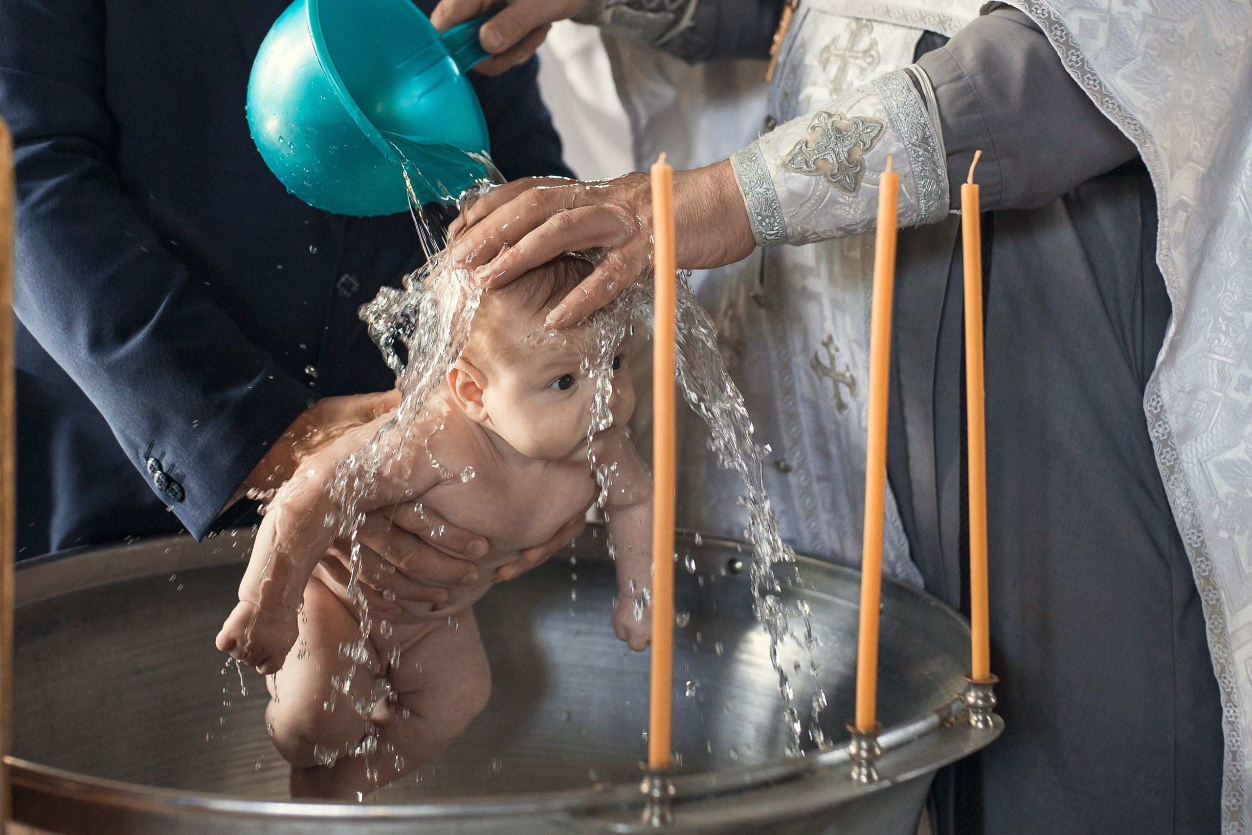 Крещение в Храме святого Иннокентия. Профессиональный фотограф в Москве и Мо Мария Шантарёва