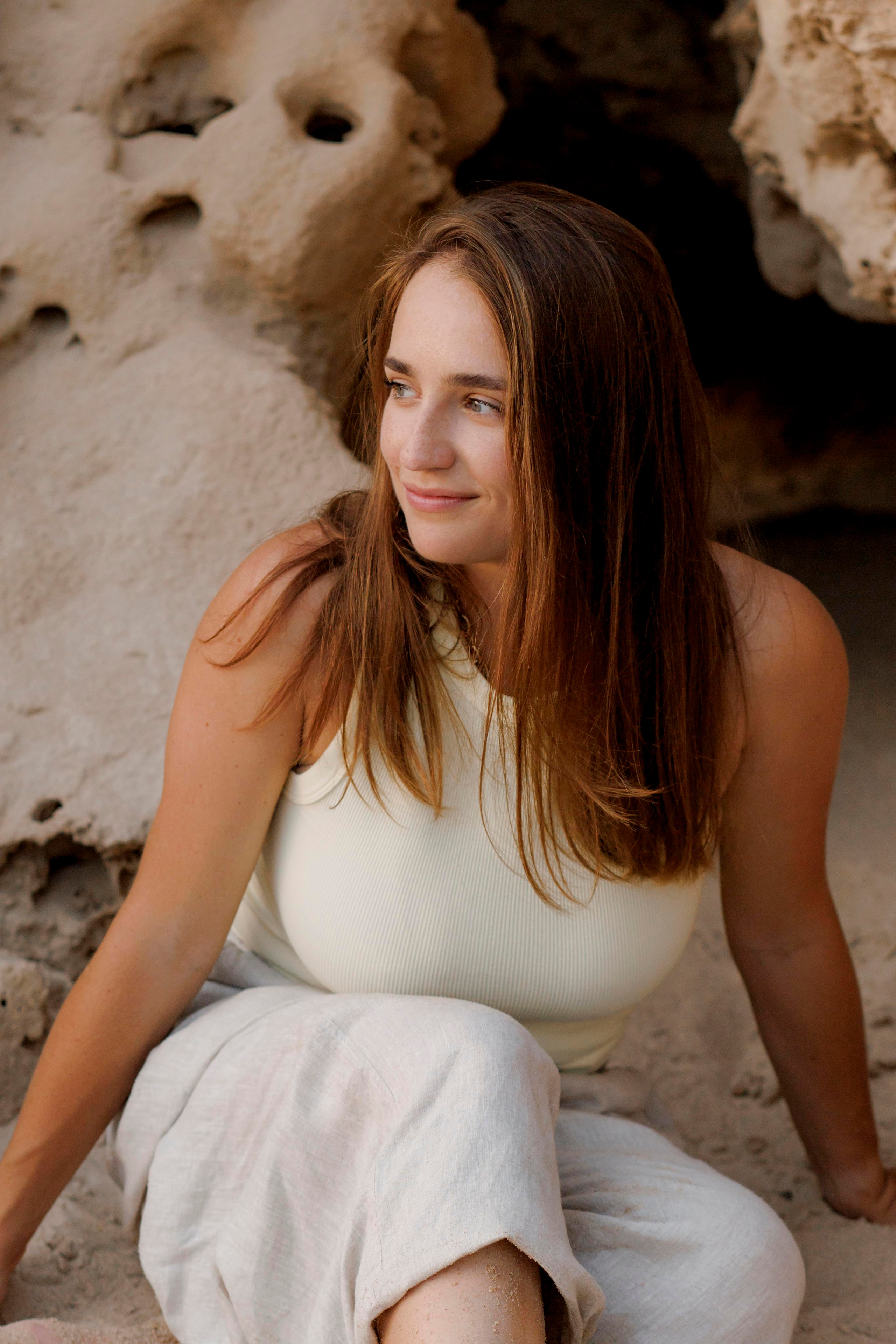 Family photoshoot near the sea (sunset). Главная
