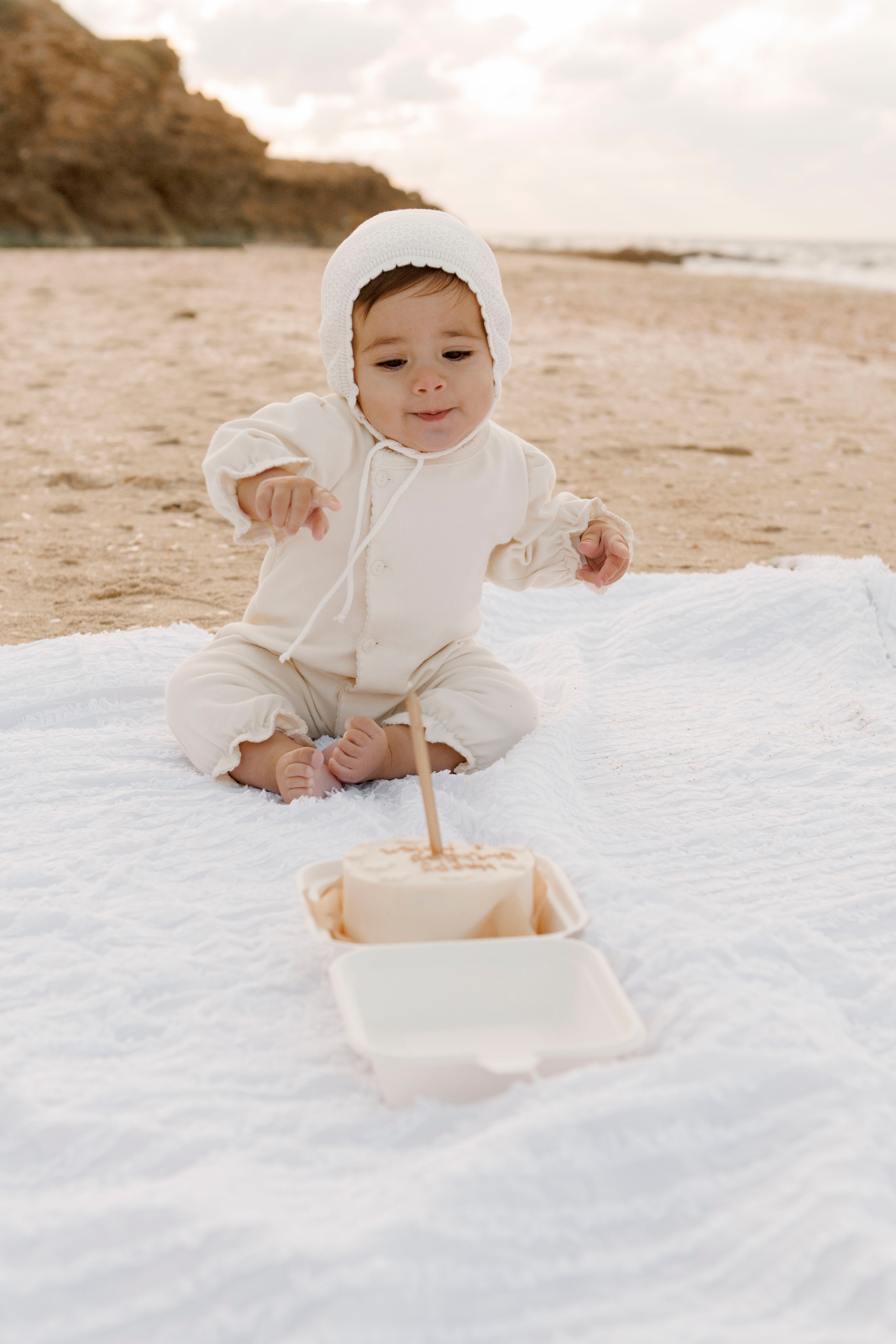 First birthday near the sea (sunset). Главная