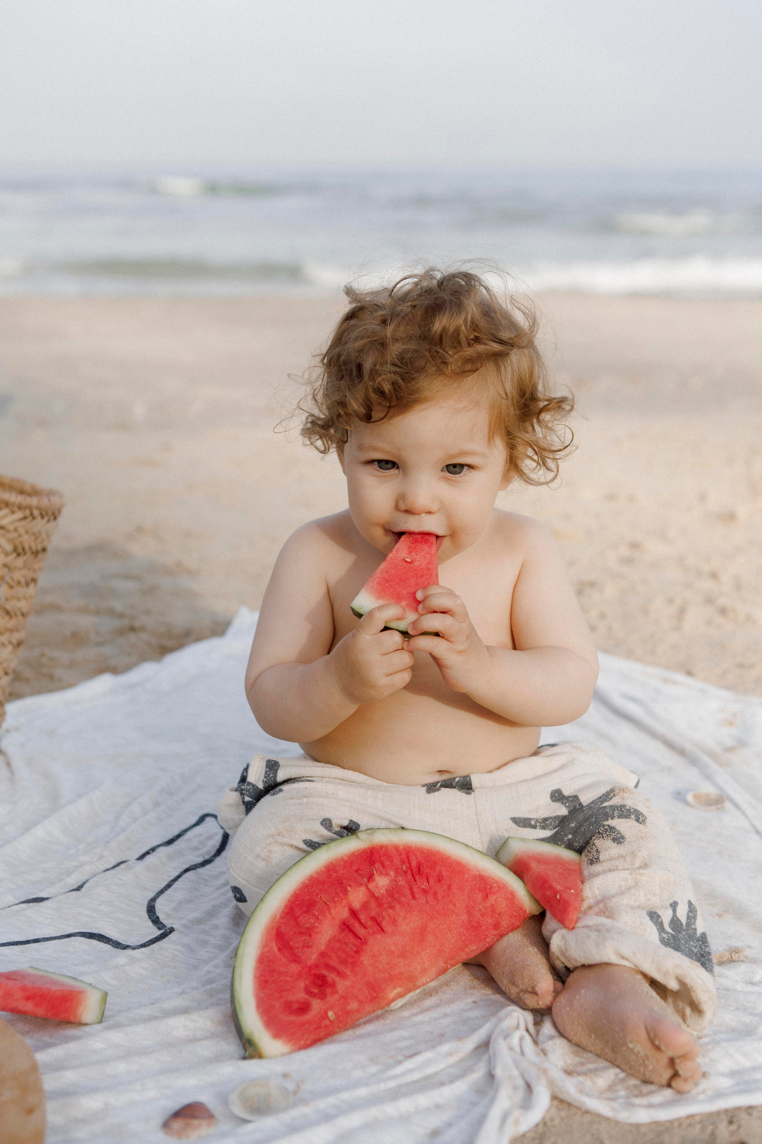 First birthday near the sea (sunrise). Wedding and family photographer
