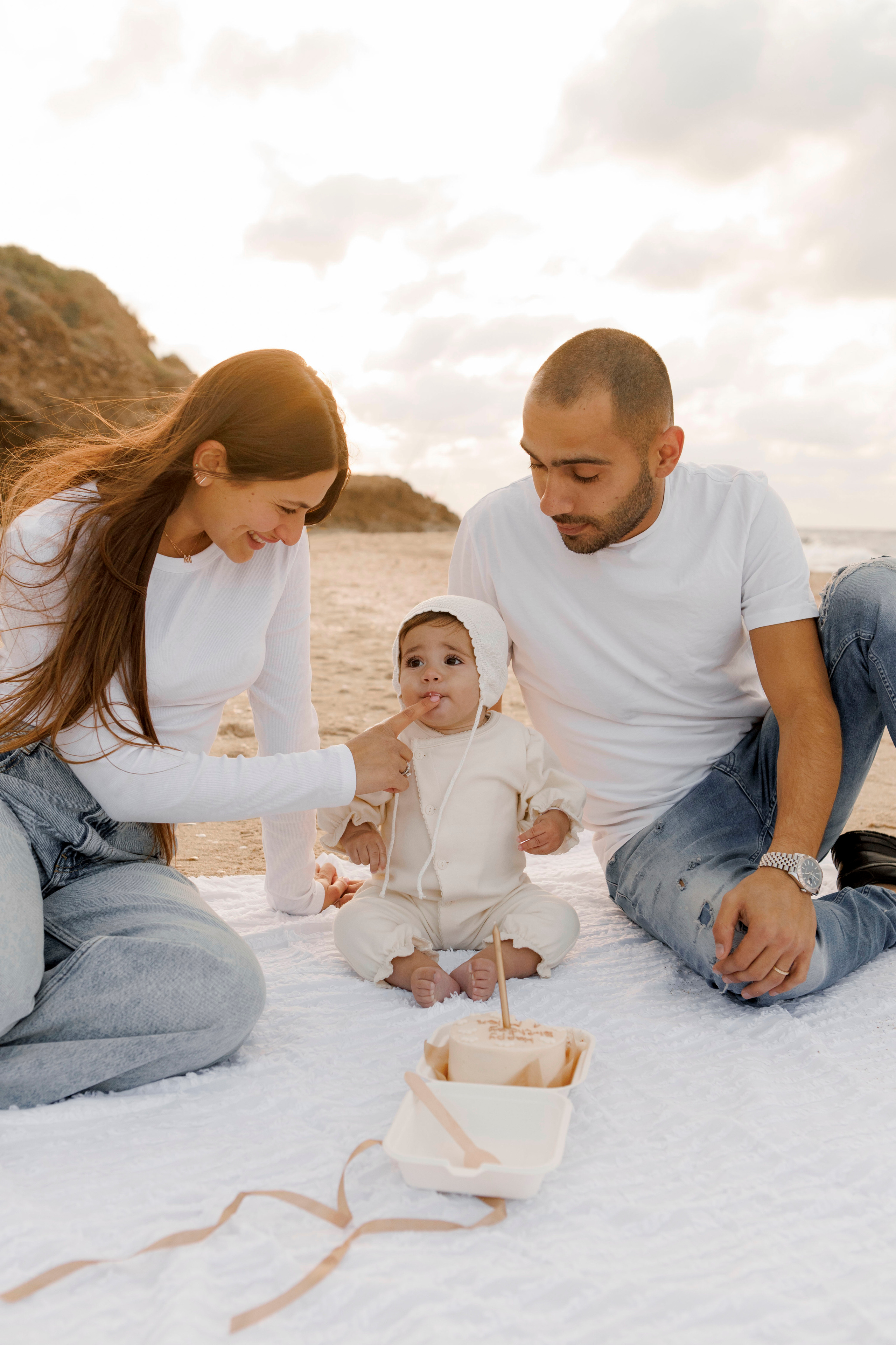 First birthday near the sea (sunset). Главная