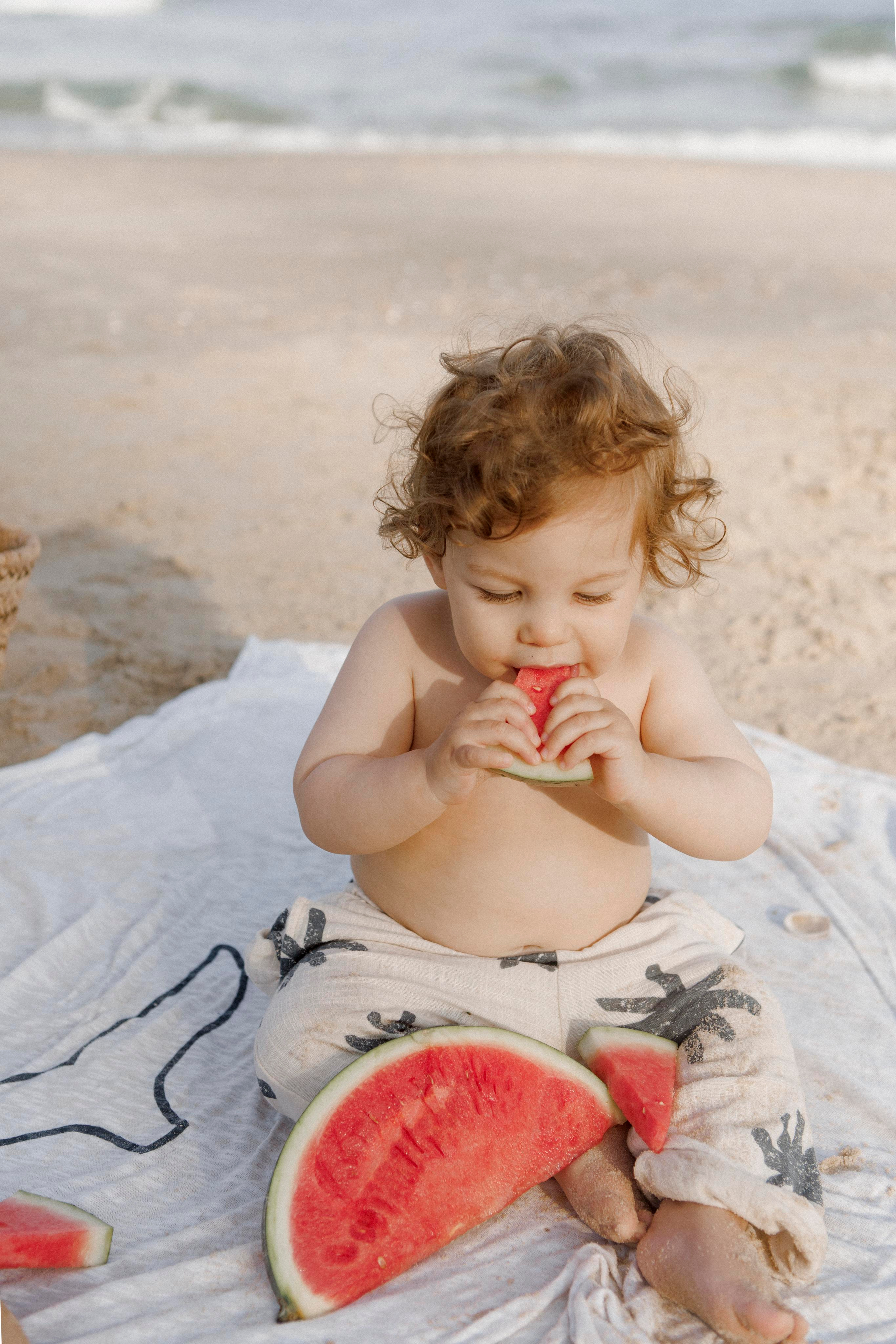 First birthday near the sea (sunrise). Wedding and family photographer