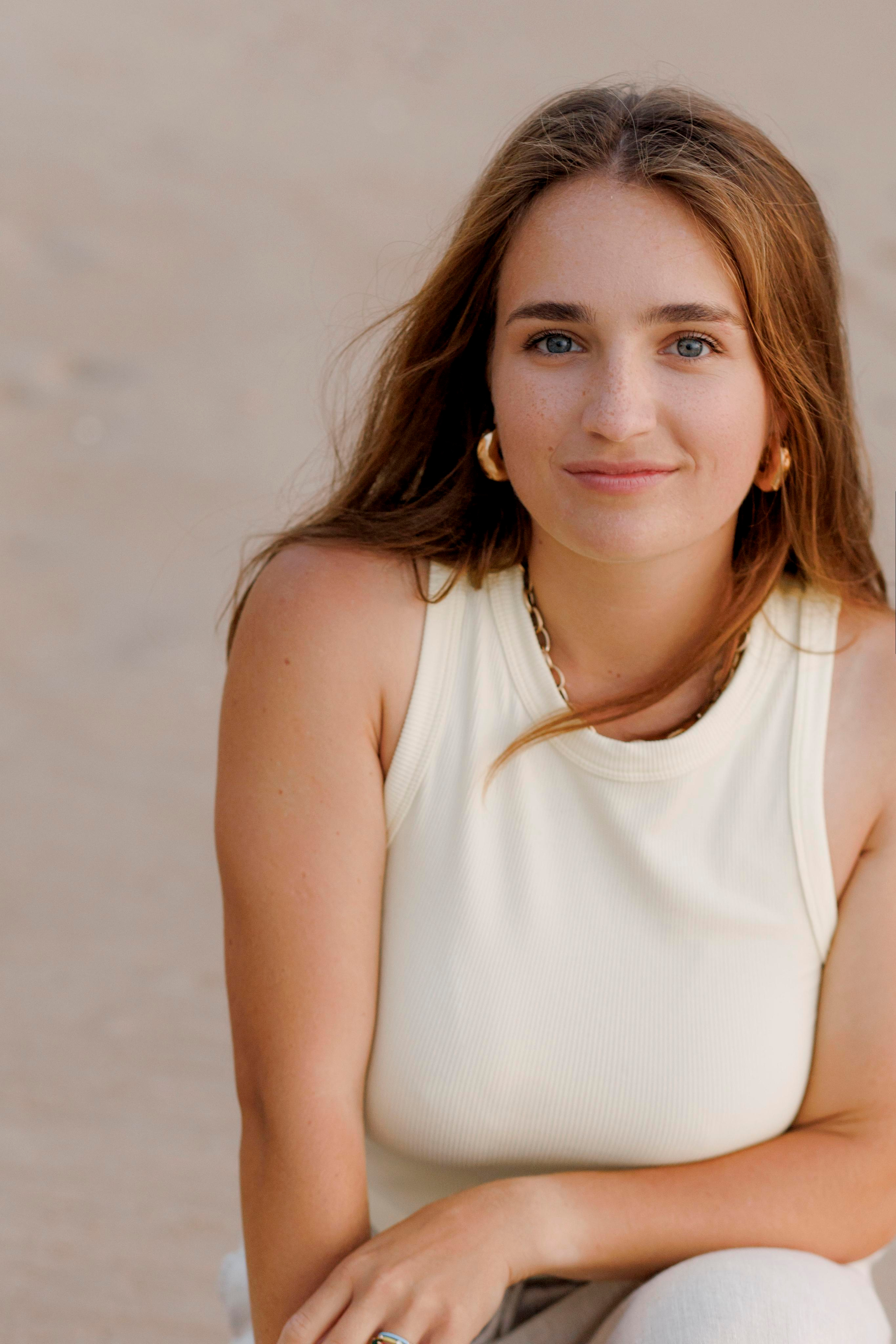 Family photoshoot near the sea (sunset). Главная