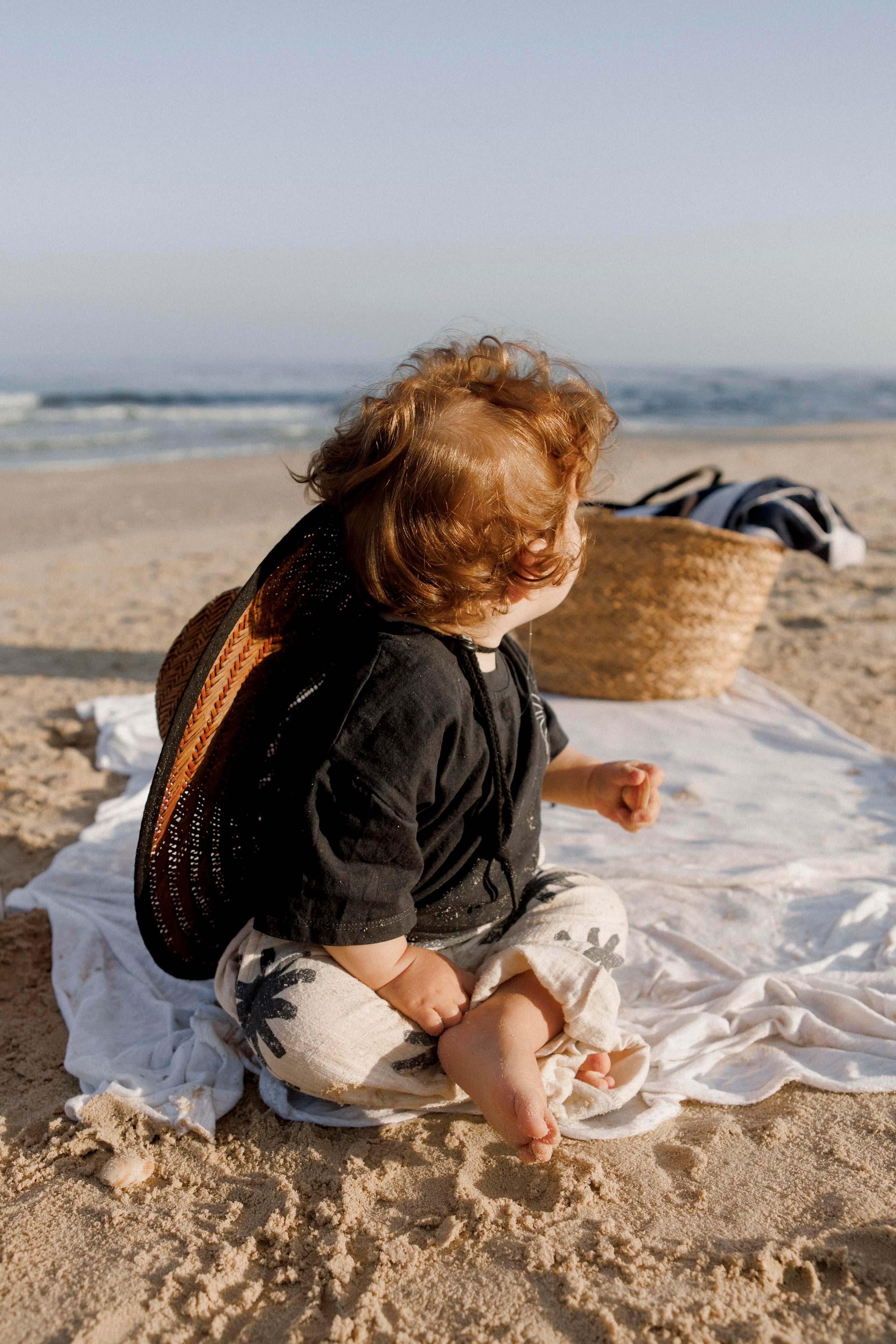 First birthday near the sea (sunrise). Wedding and family photographer