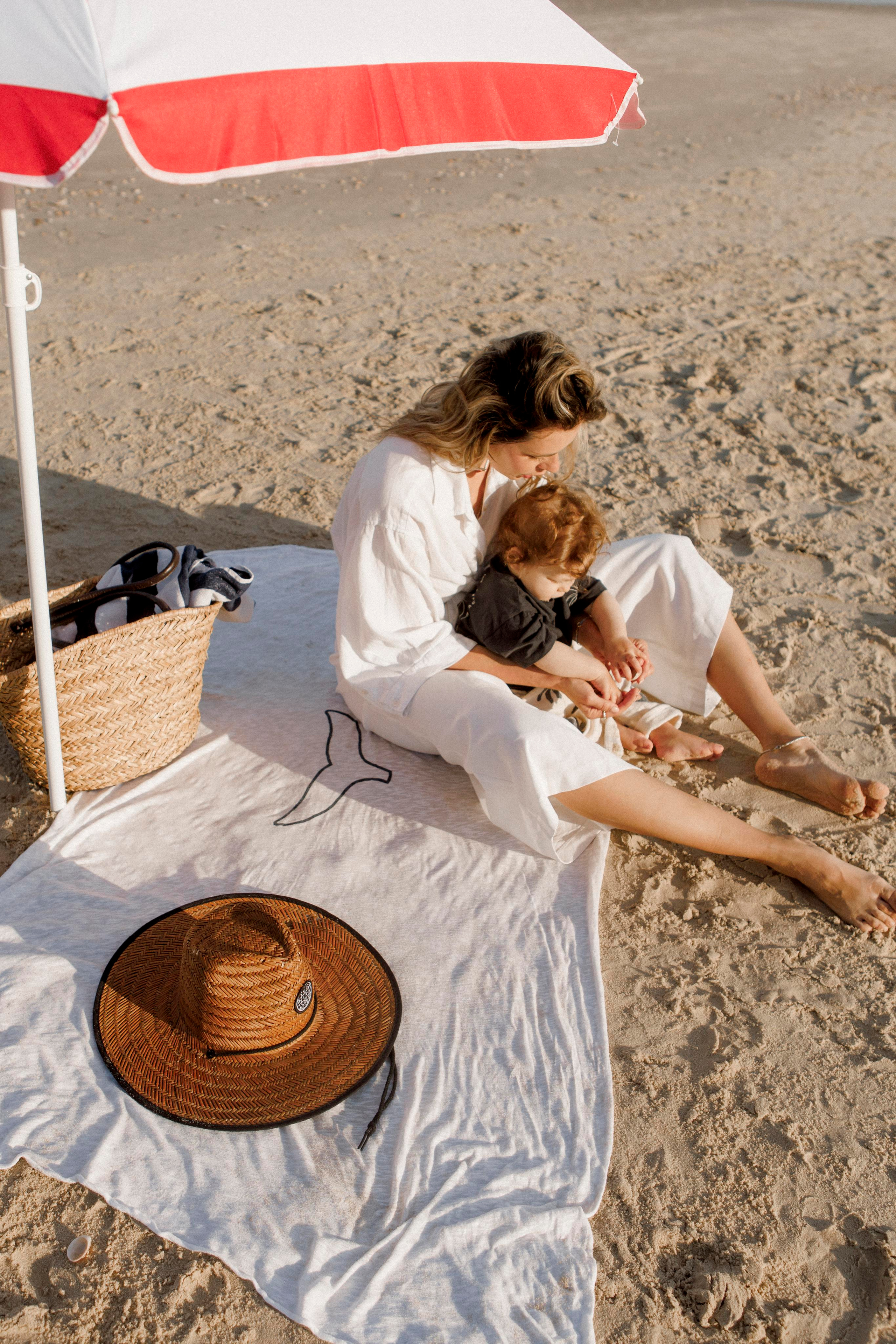 First birthday near the sea (sunrise). Wedding and family photographer