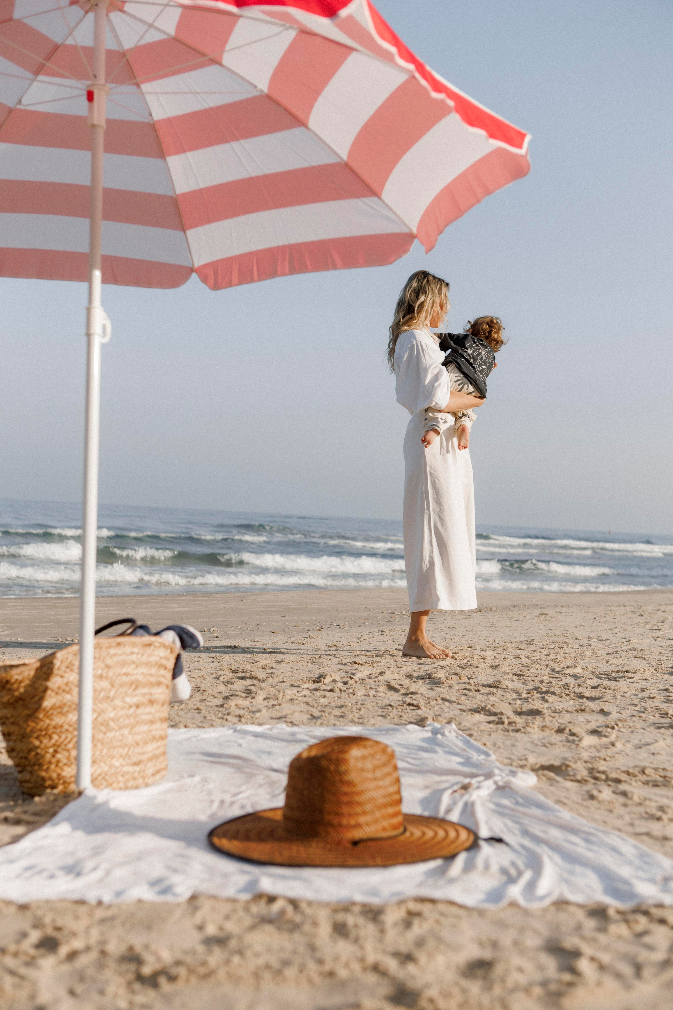 First birthday near the sea (sunrise). Wedding and family photographer