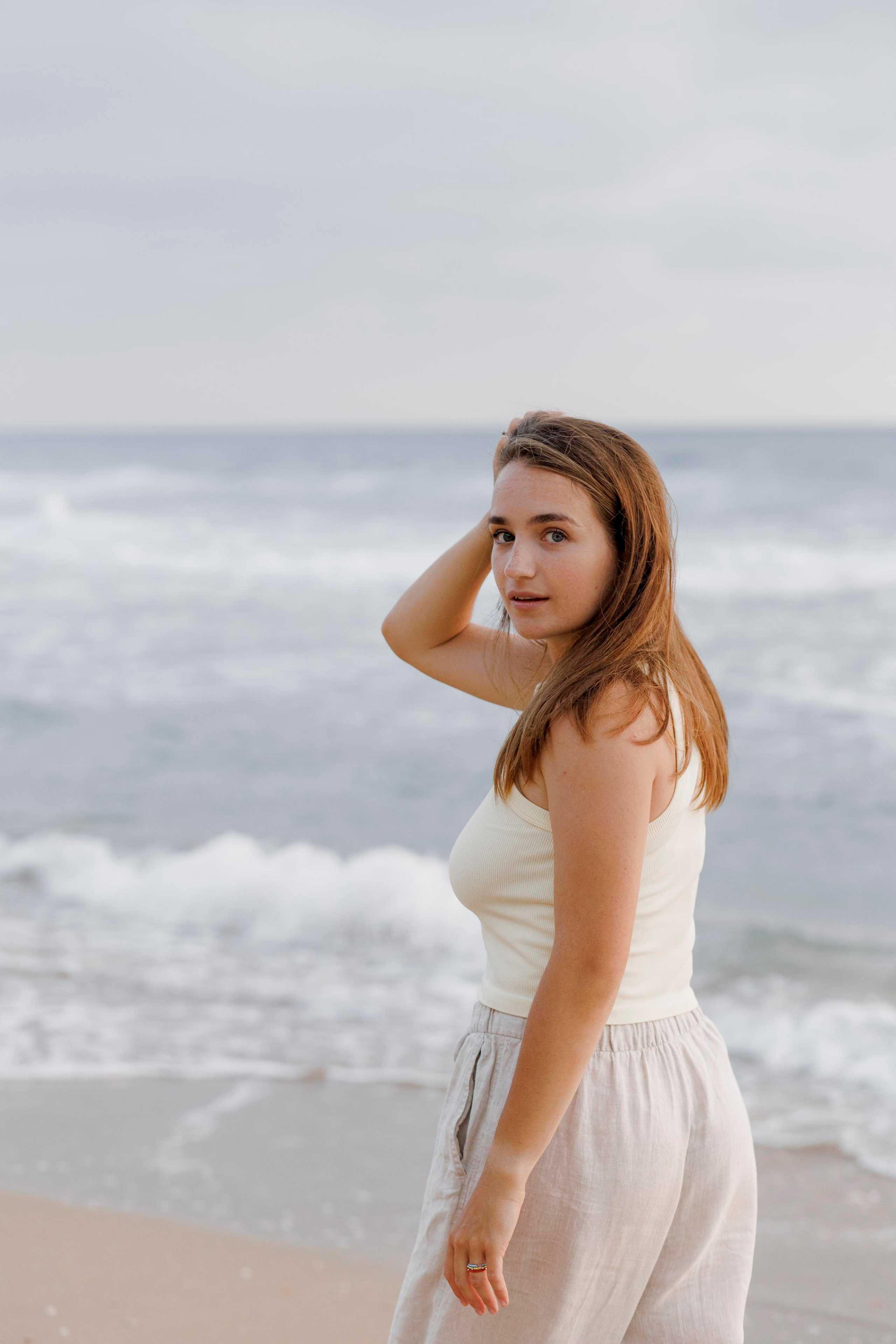 Family photoshoot near the sea (sunset). Главная