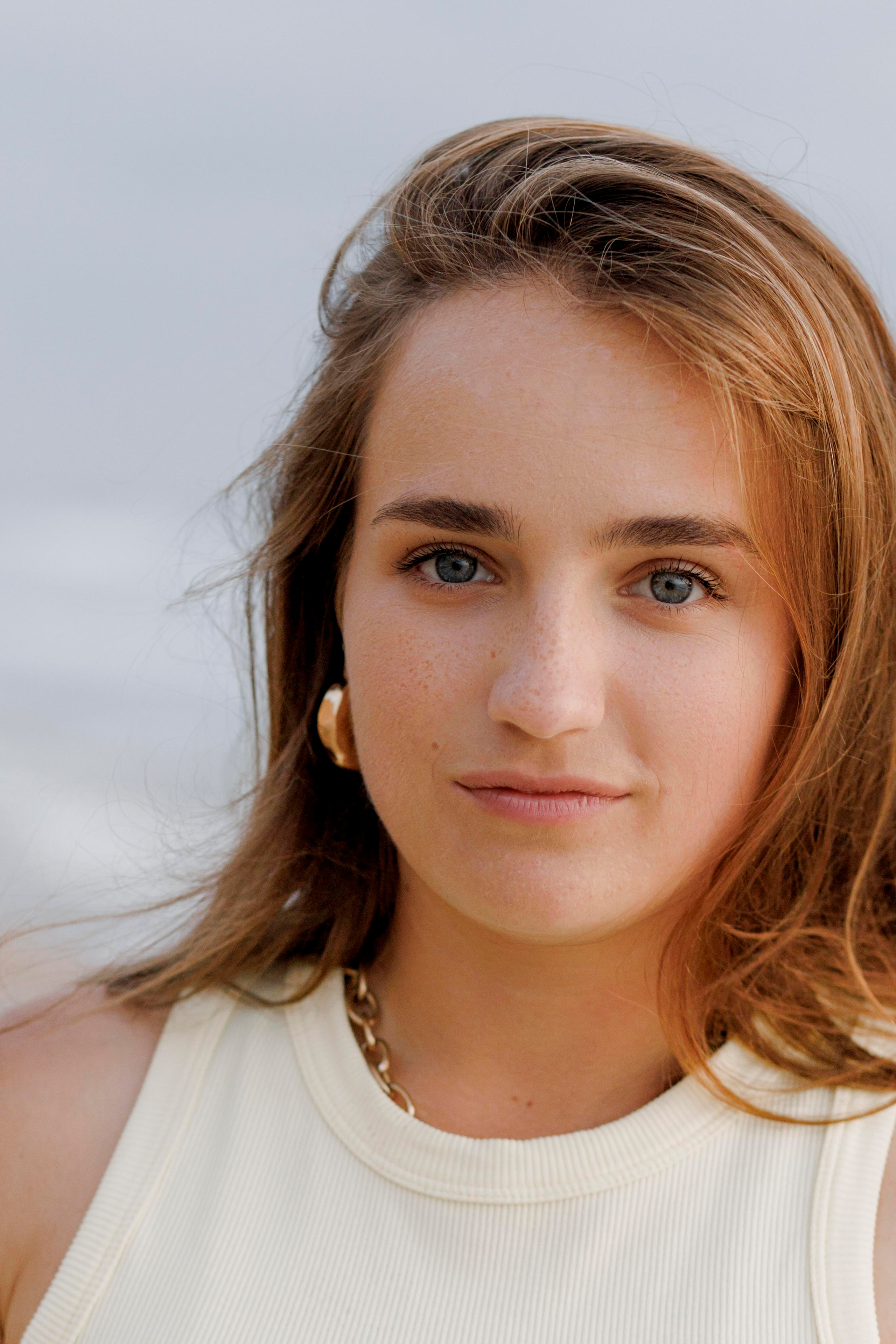 Family photoshoot near the sea (sunset). Главная