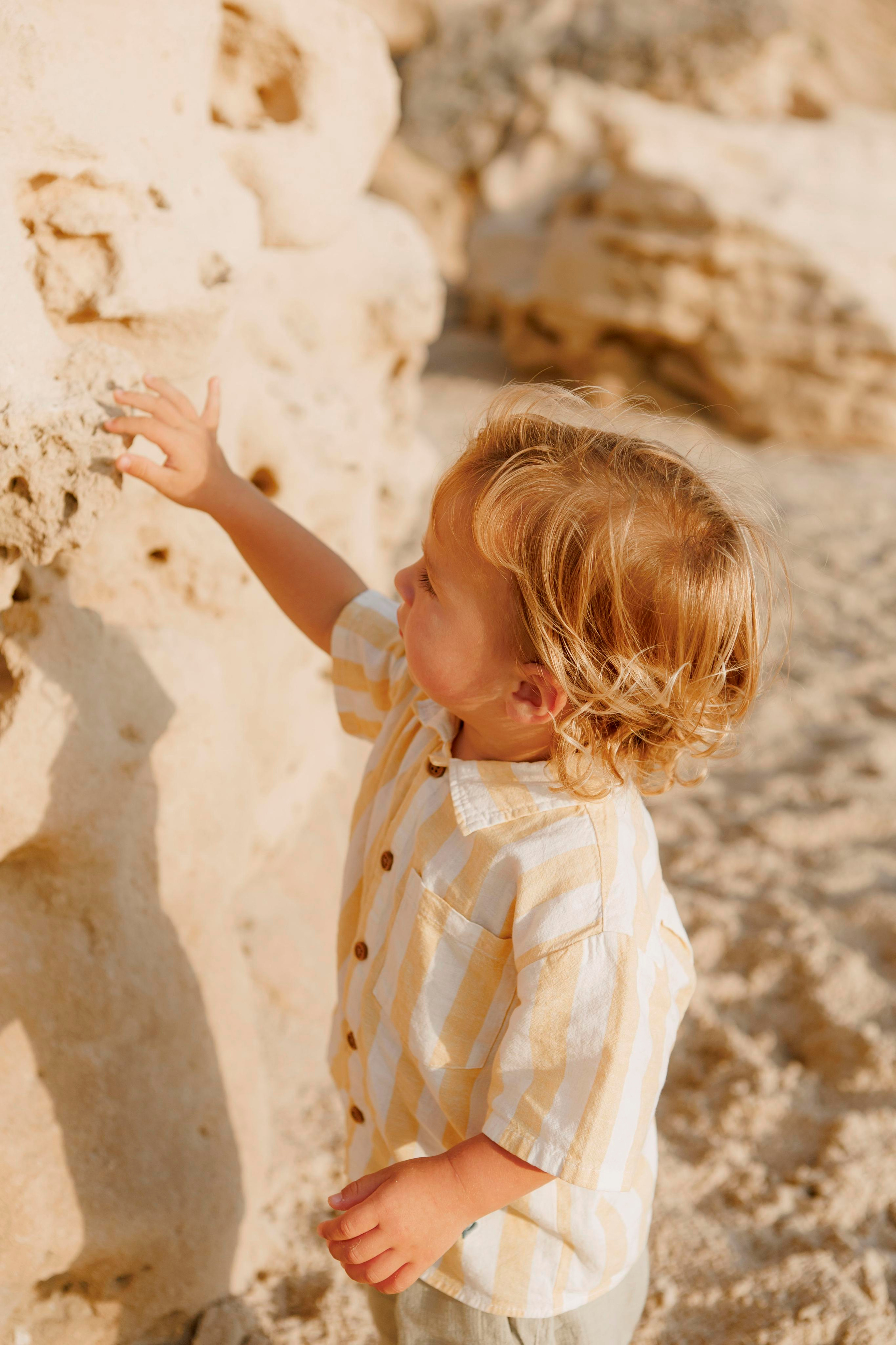 Family photoshoot near the sea (sunset). Главная