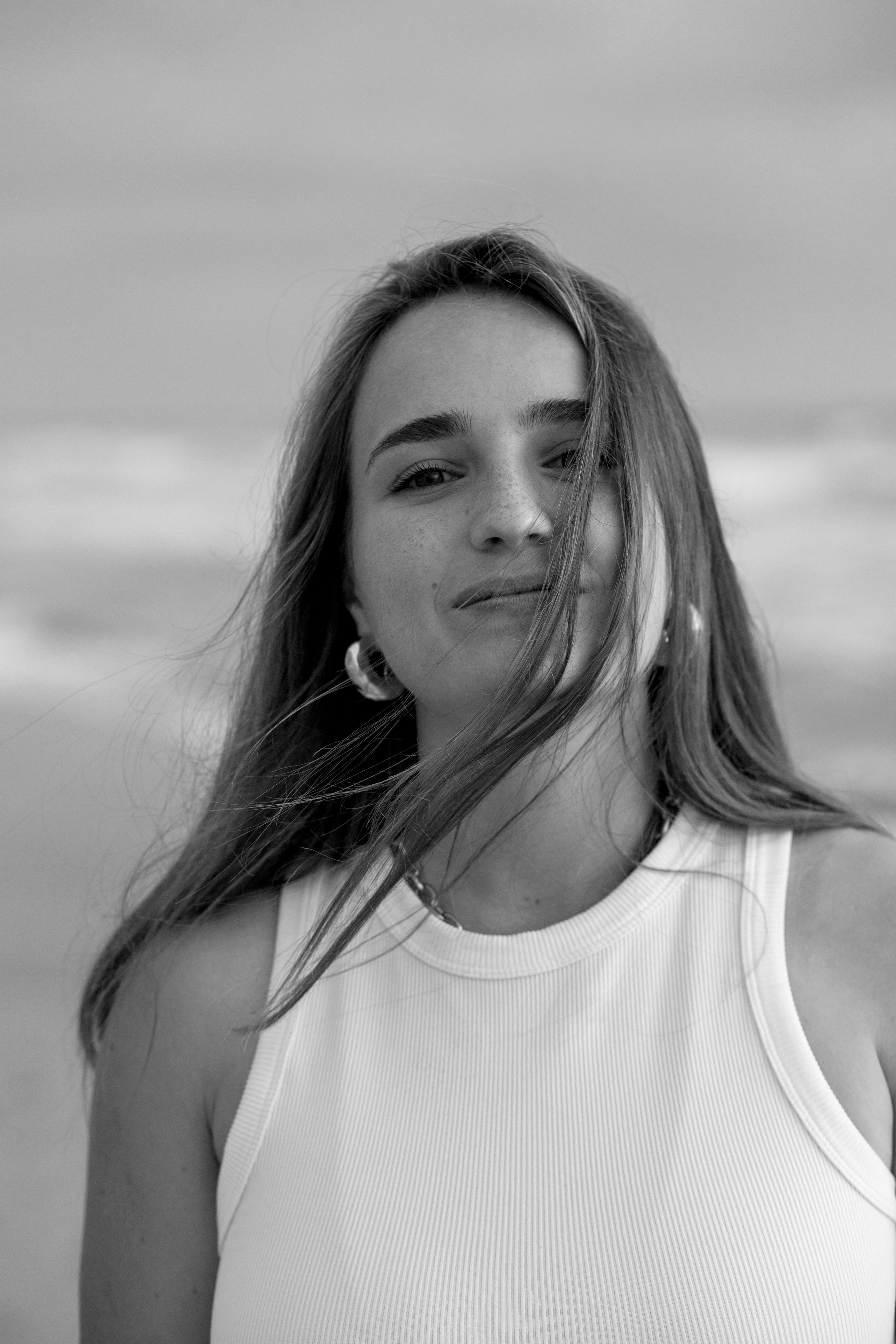 Family photoshoot near the sea (sunset). Главная