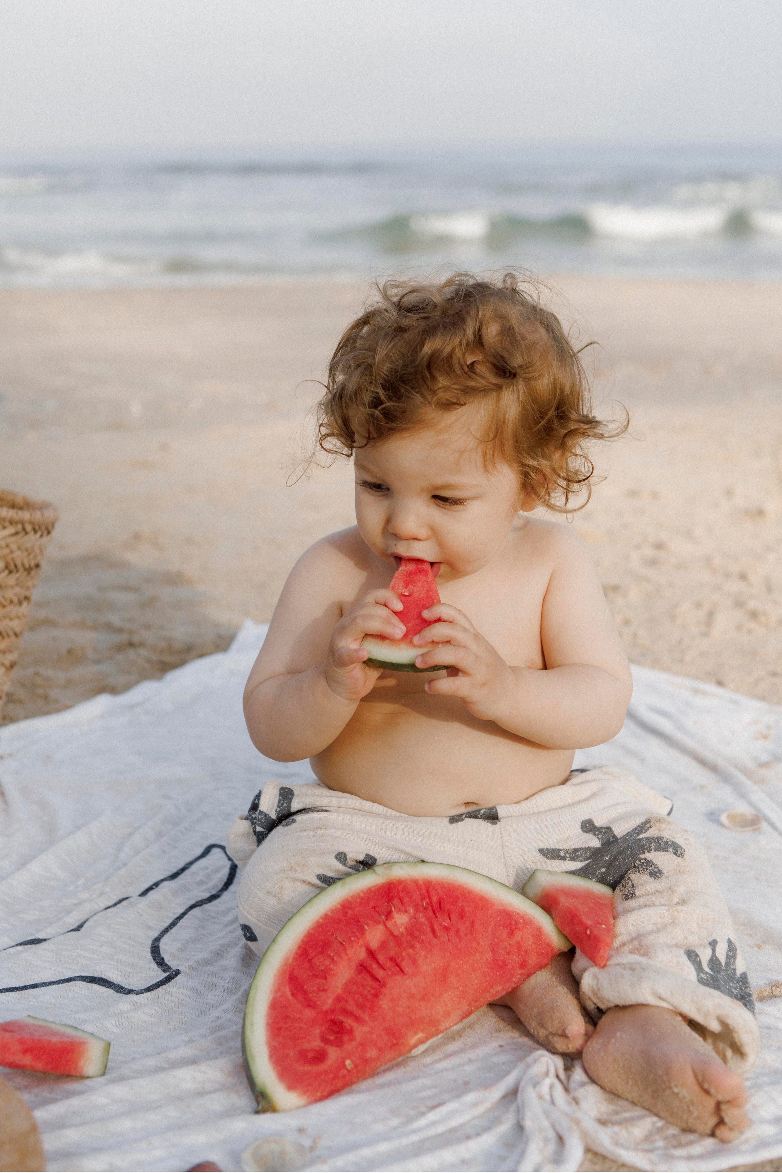 First birthday near the sea (sunrise). Wedding and family photographer
