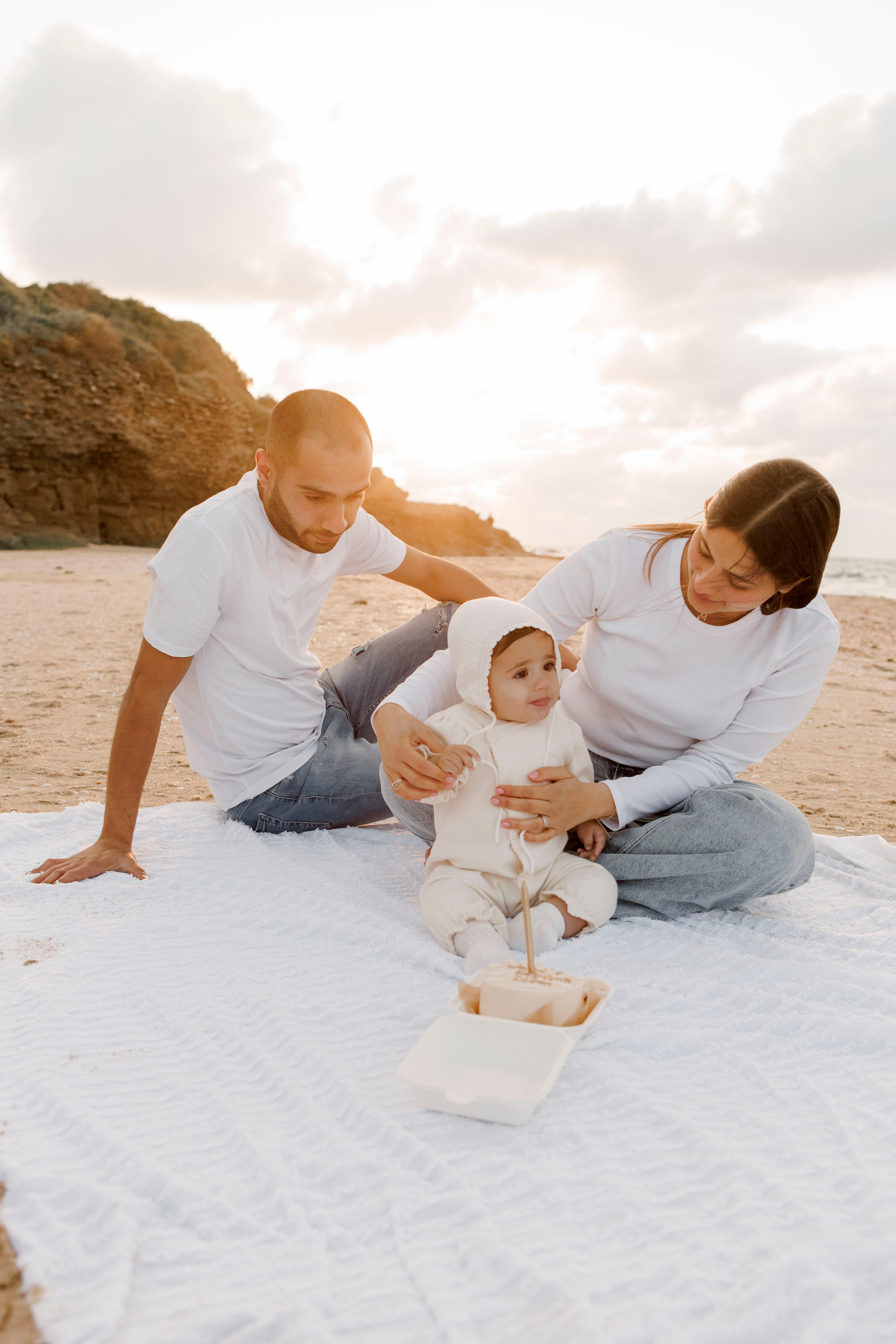 First birthday near the sea (sunset). Главная