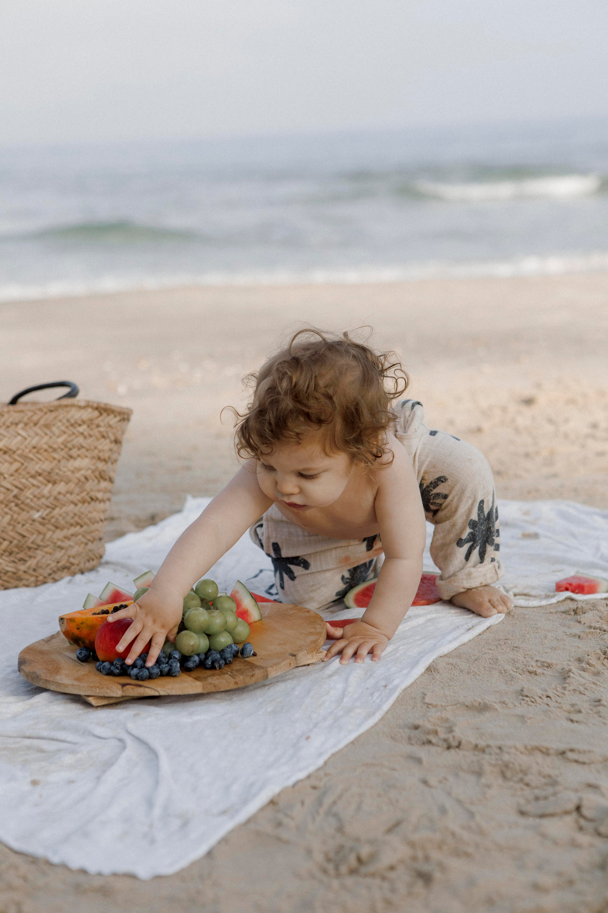 First birthday near the sea (sunrise). Wedding and family photographer