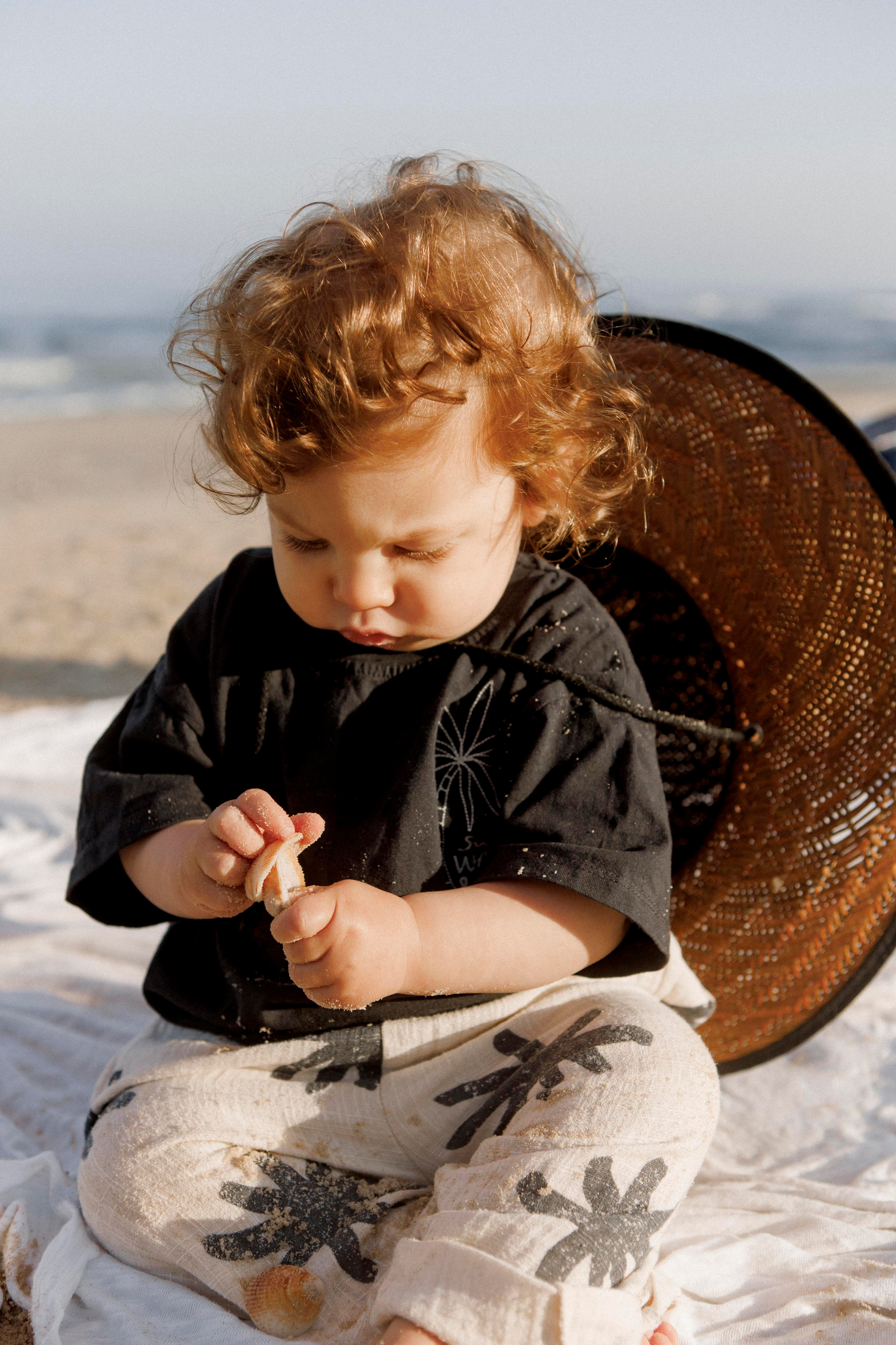 First birthday near the sea (sunrise). Wedding and family photographer