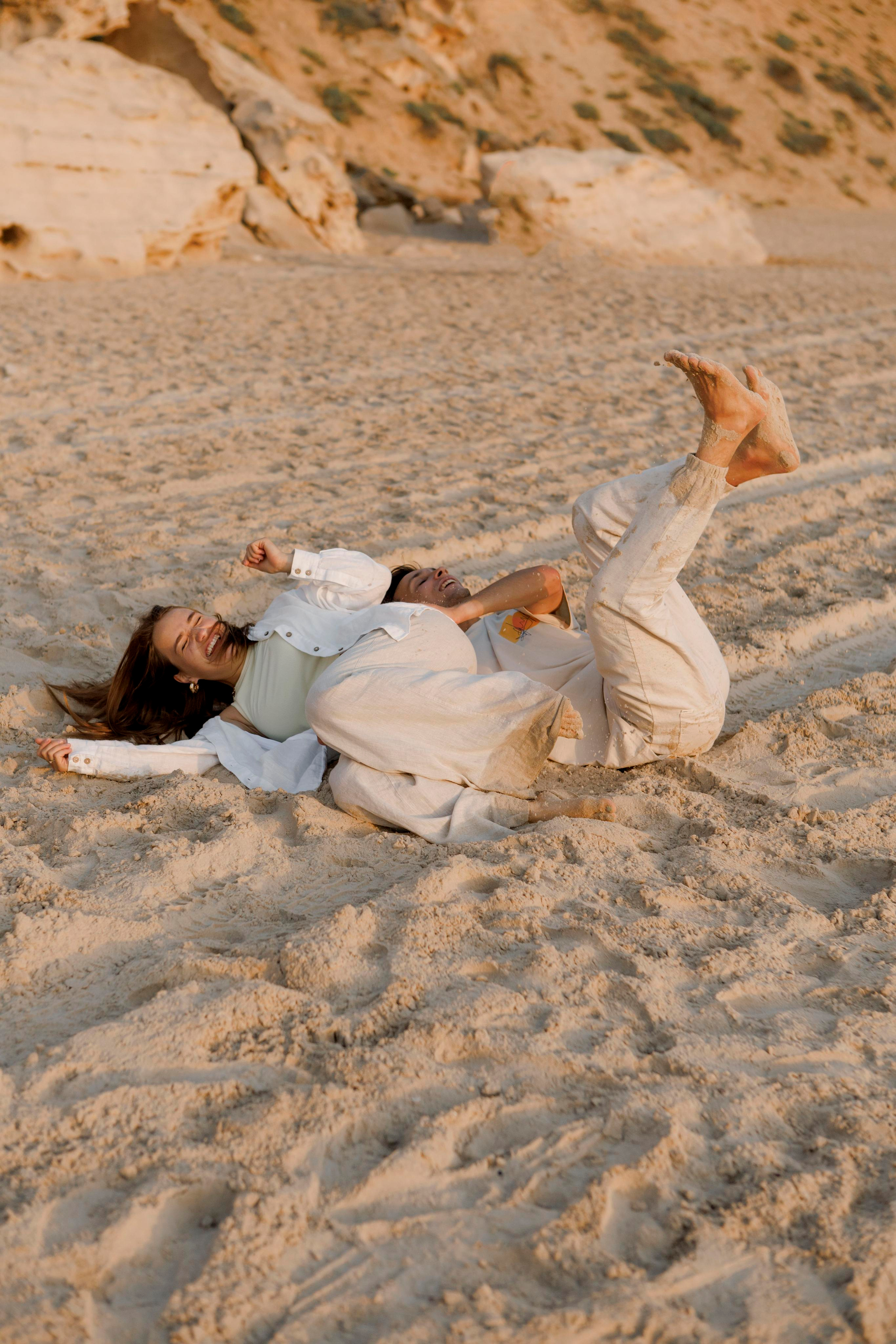 Family photoshoot near the sea (sunset). Главная