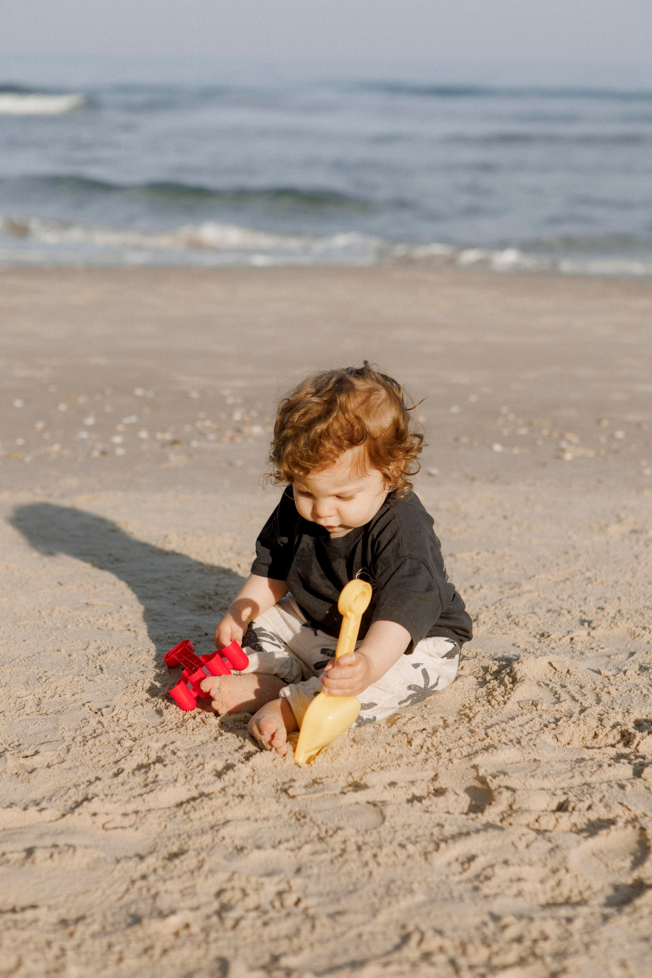 First birthday near the sea (sunrise). Wedding and family photographer