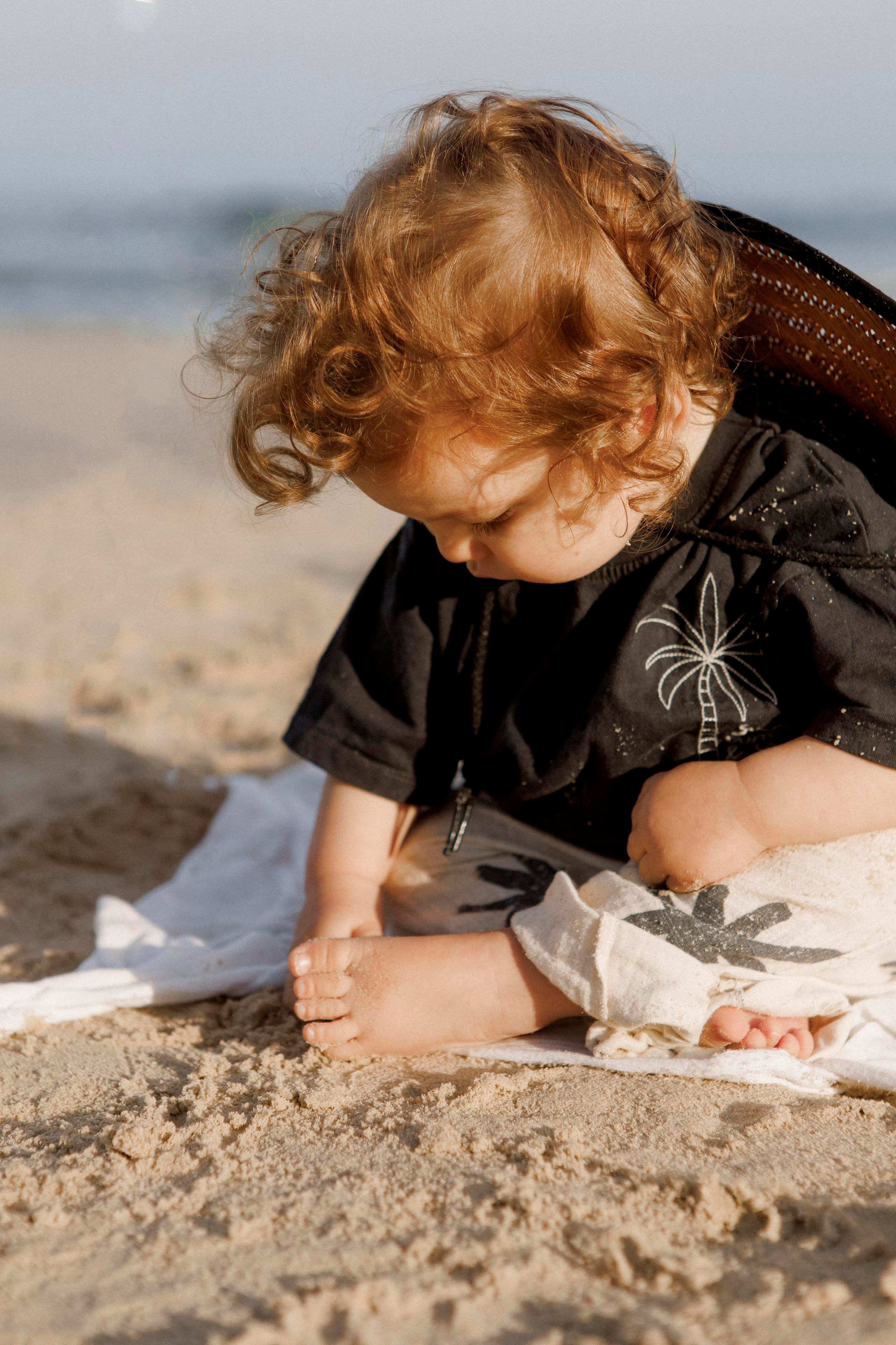 First birthday near the sea (sunrise). Wedding and family photographer