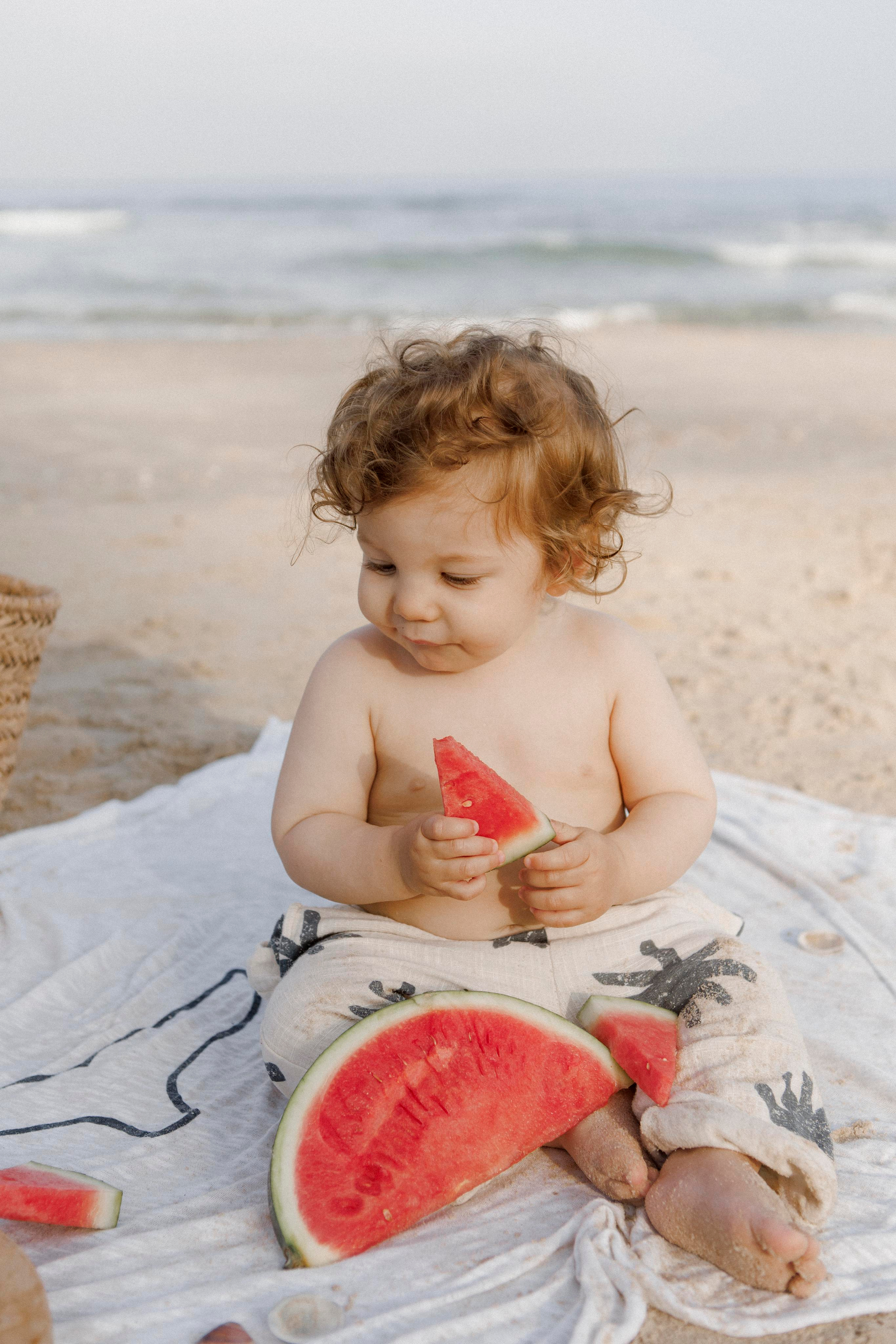 First birthday near the sea (sunrise). Wedding and family photographer