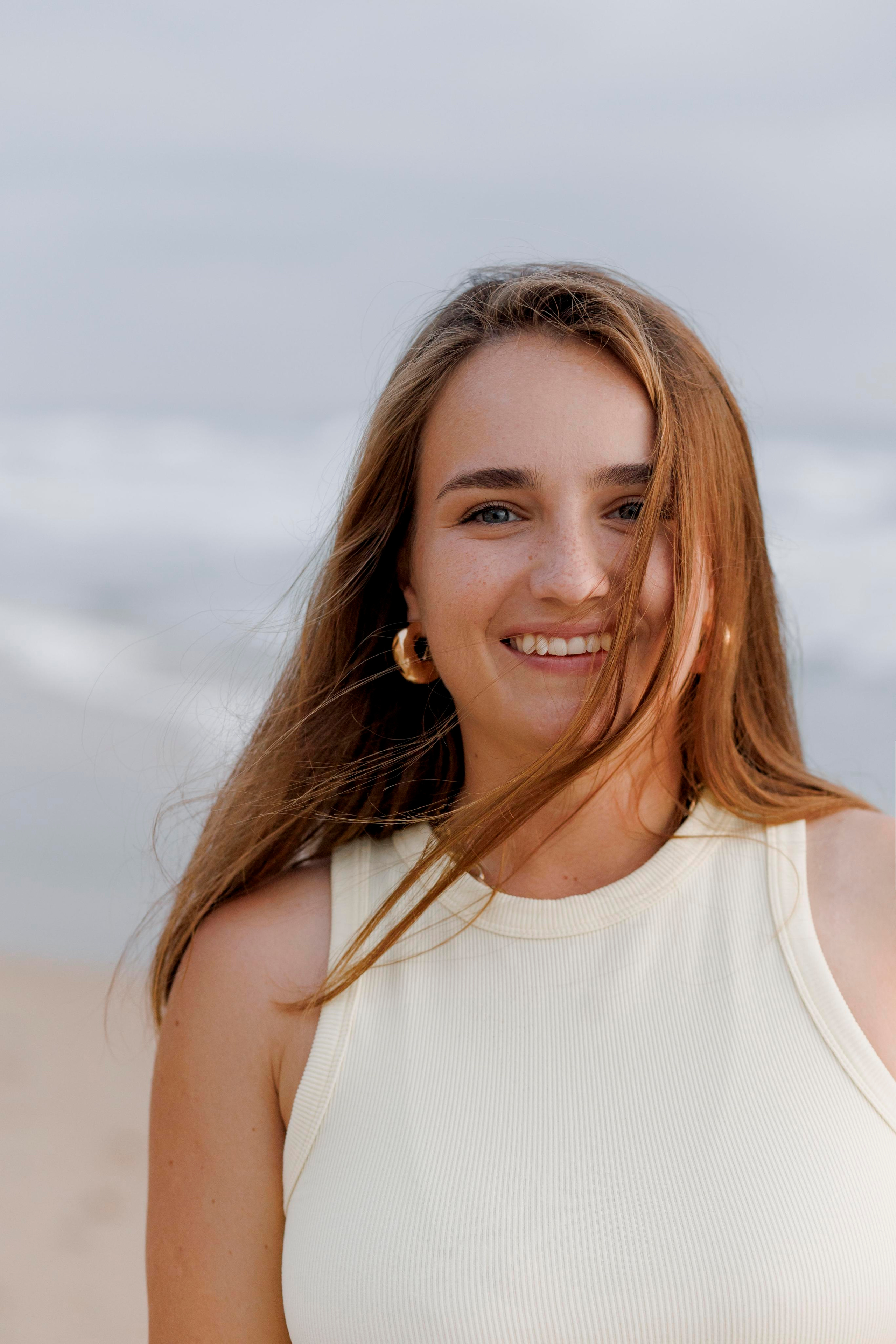 Family photoshoot near the sea (sunset). Главная