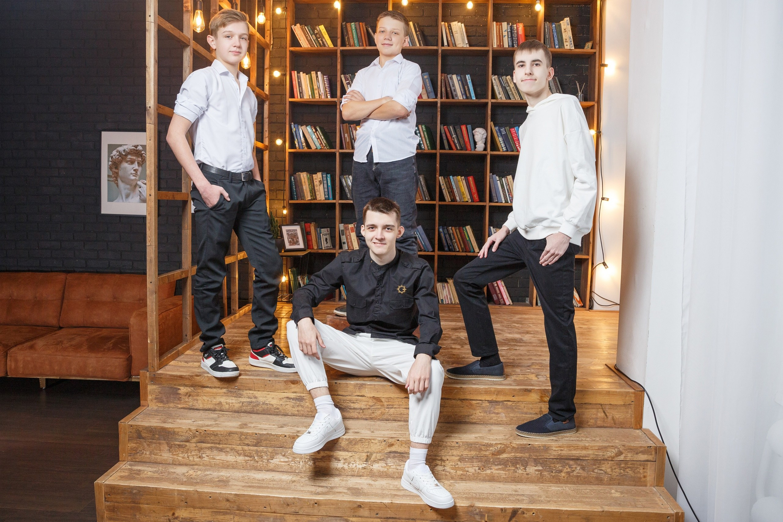 Выпускной альбом Ульяновск. SchoolBook — Выпускные альбомы| Школьный фотограф в Ульяновске