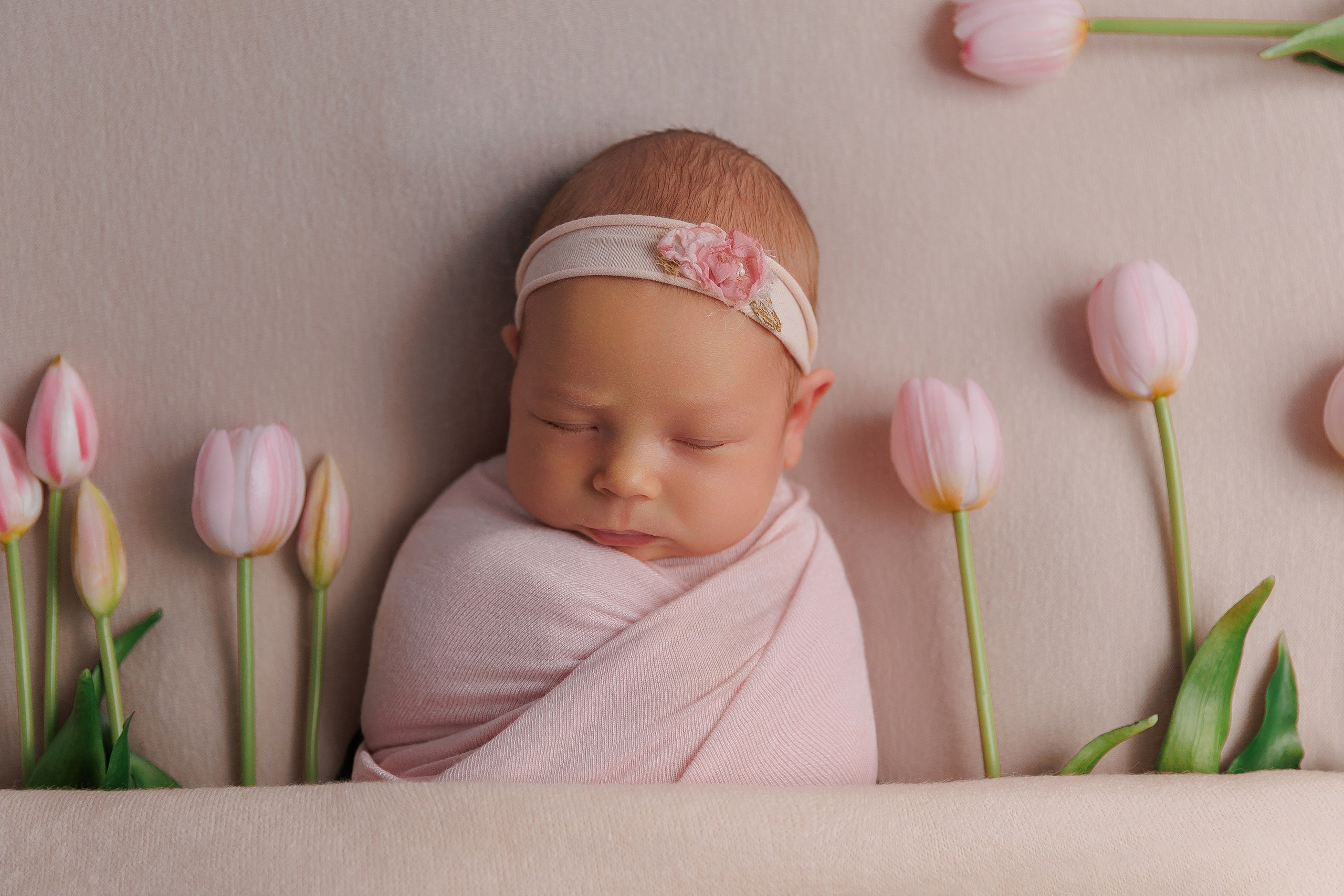 Newborn. Фотограф Лодейное Поле Екатерина Герасимова в Санкт-Петербурге и Лен. области