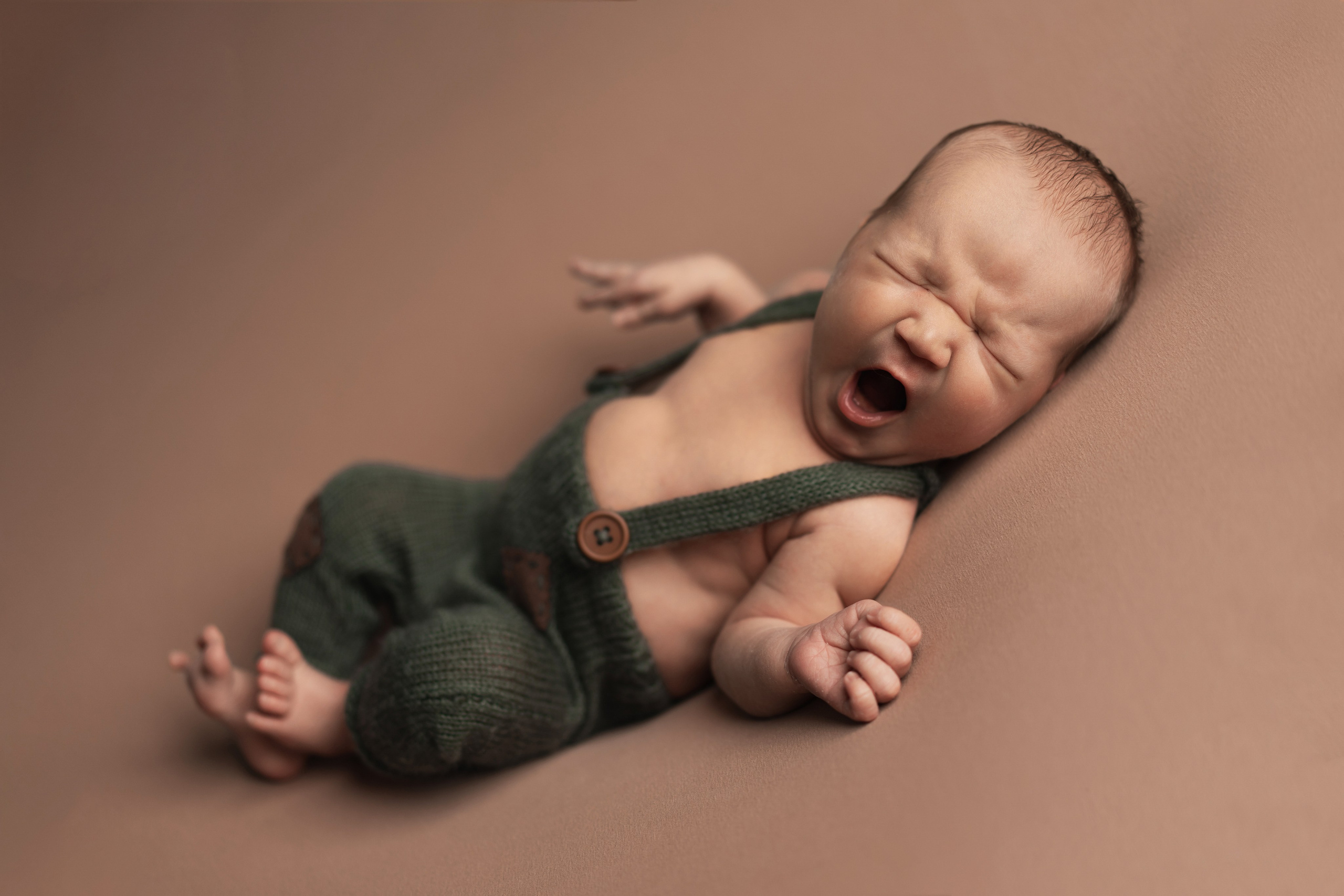 Галерея новорожденных. Фотограф новорожденных у вас дома