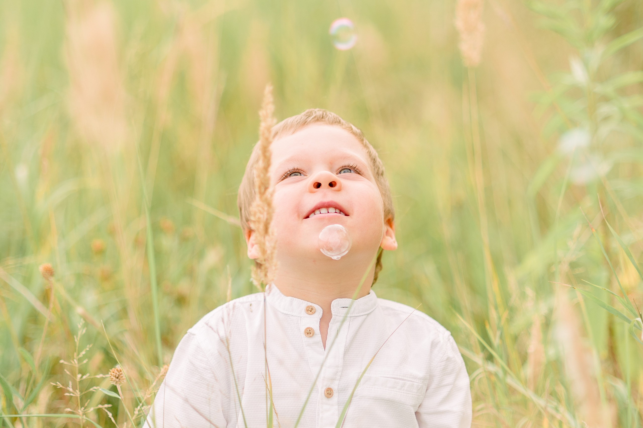 В поле. Фотограф Юлия Попова