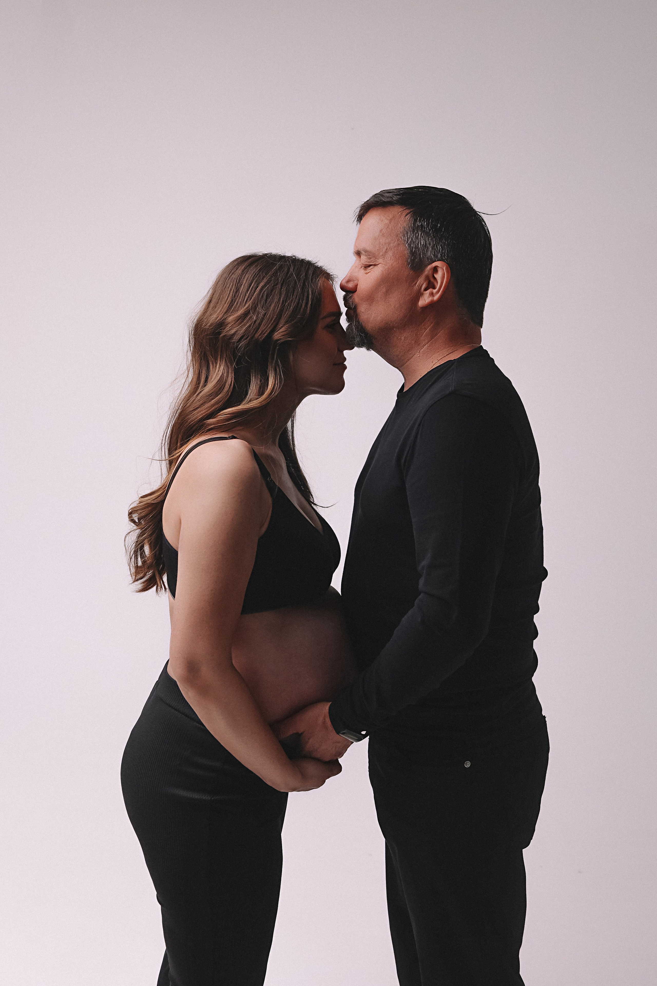 10/11 беременность. Семейный фотограф Тюмень, фотограф на роды Салмина Мария