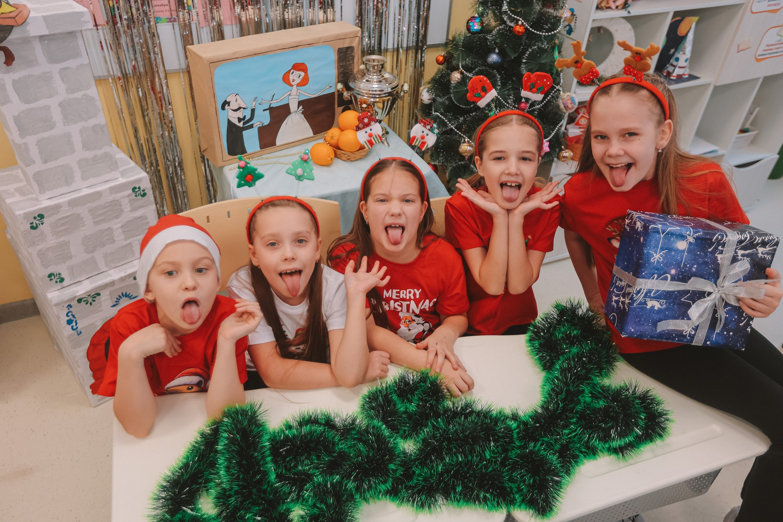 Новогодняя в школе 2 класс. Семейный фотограф Тюмень, фотограф на роды Салмина Мария