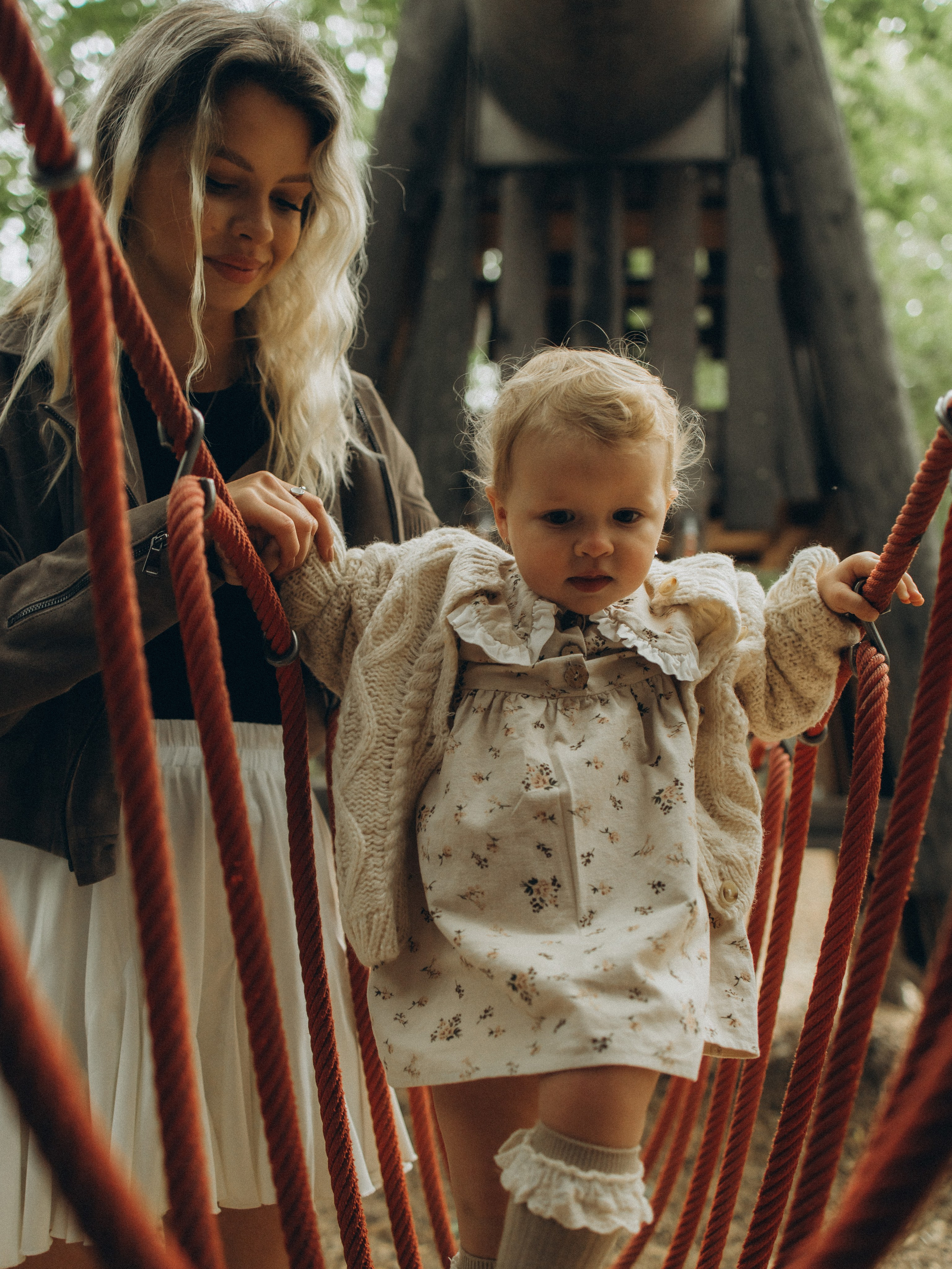 Осенняя история. Вика и Стеша. Фотограф Дарья Соколовская