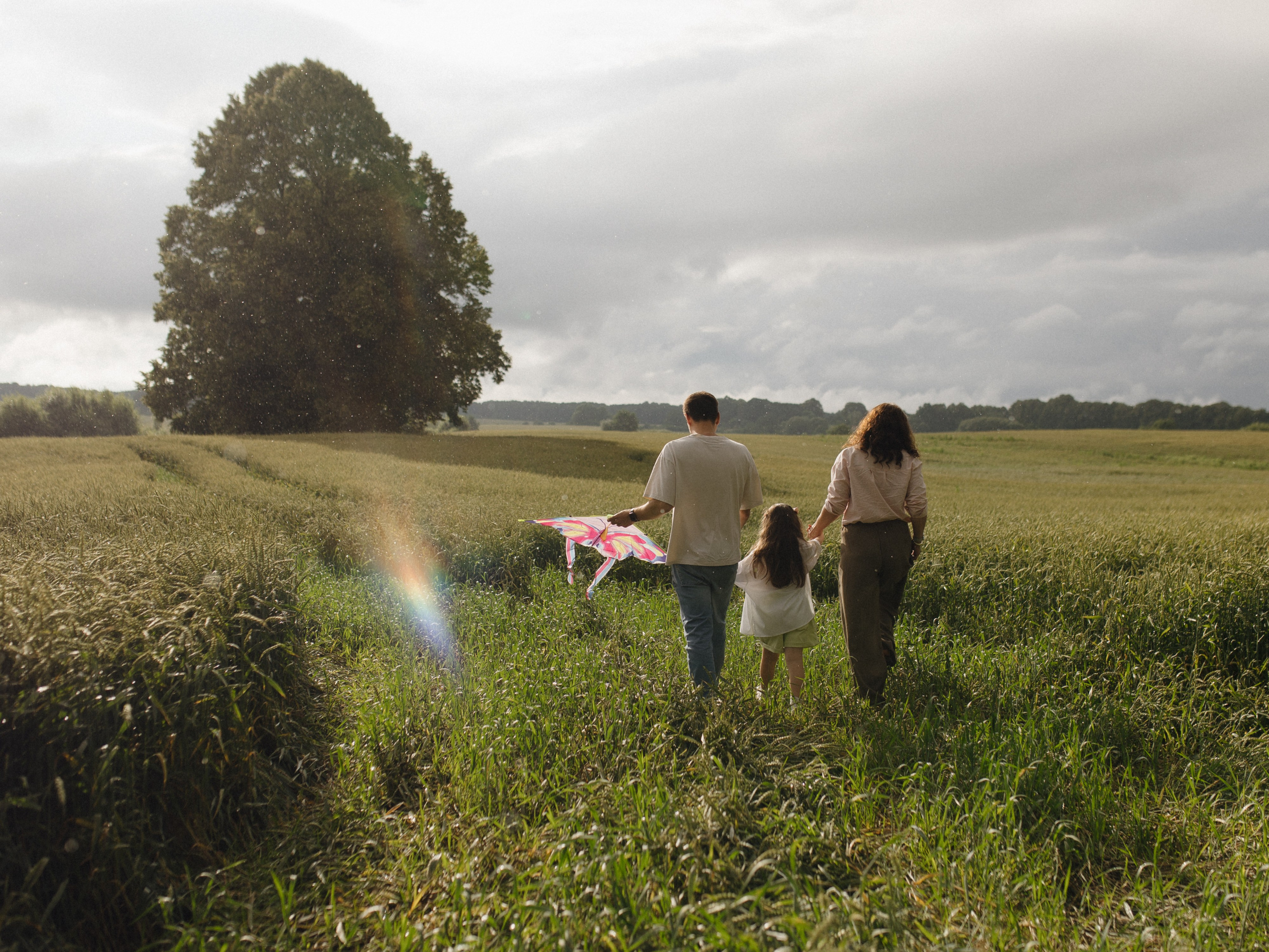 «Под грибным дождём». Свадебный и семейный фотограф в Калининграде Ольга Мешечкова