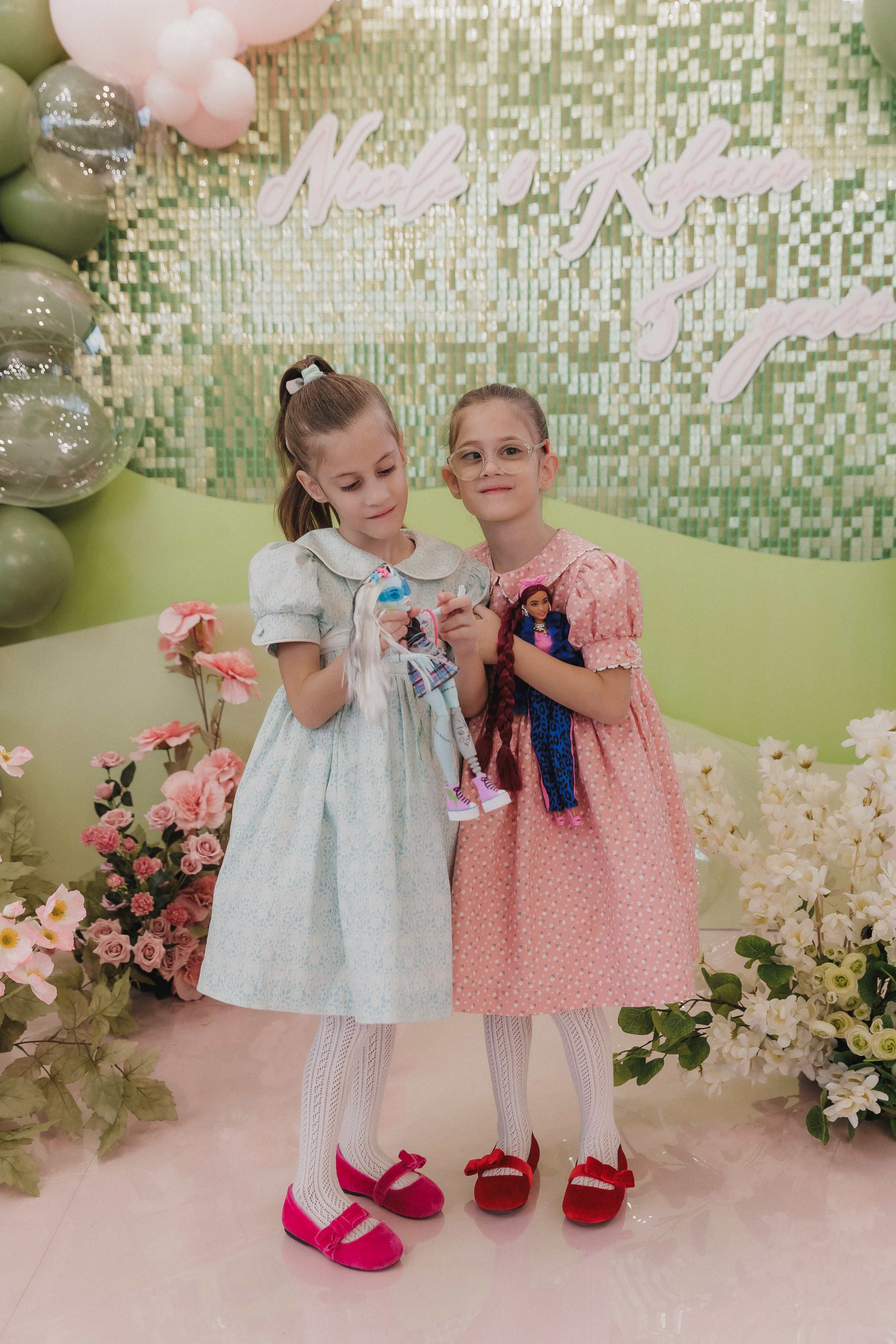 Николь и Ребекка. Фотограф в Волгограде — Александра Искандерова