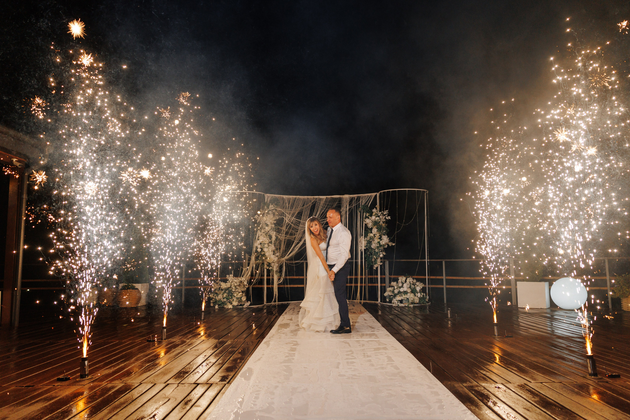 СВАДЕБНЫЕ ЭФФЕКТЫ «ФЕНИКС»