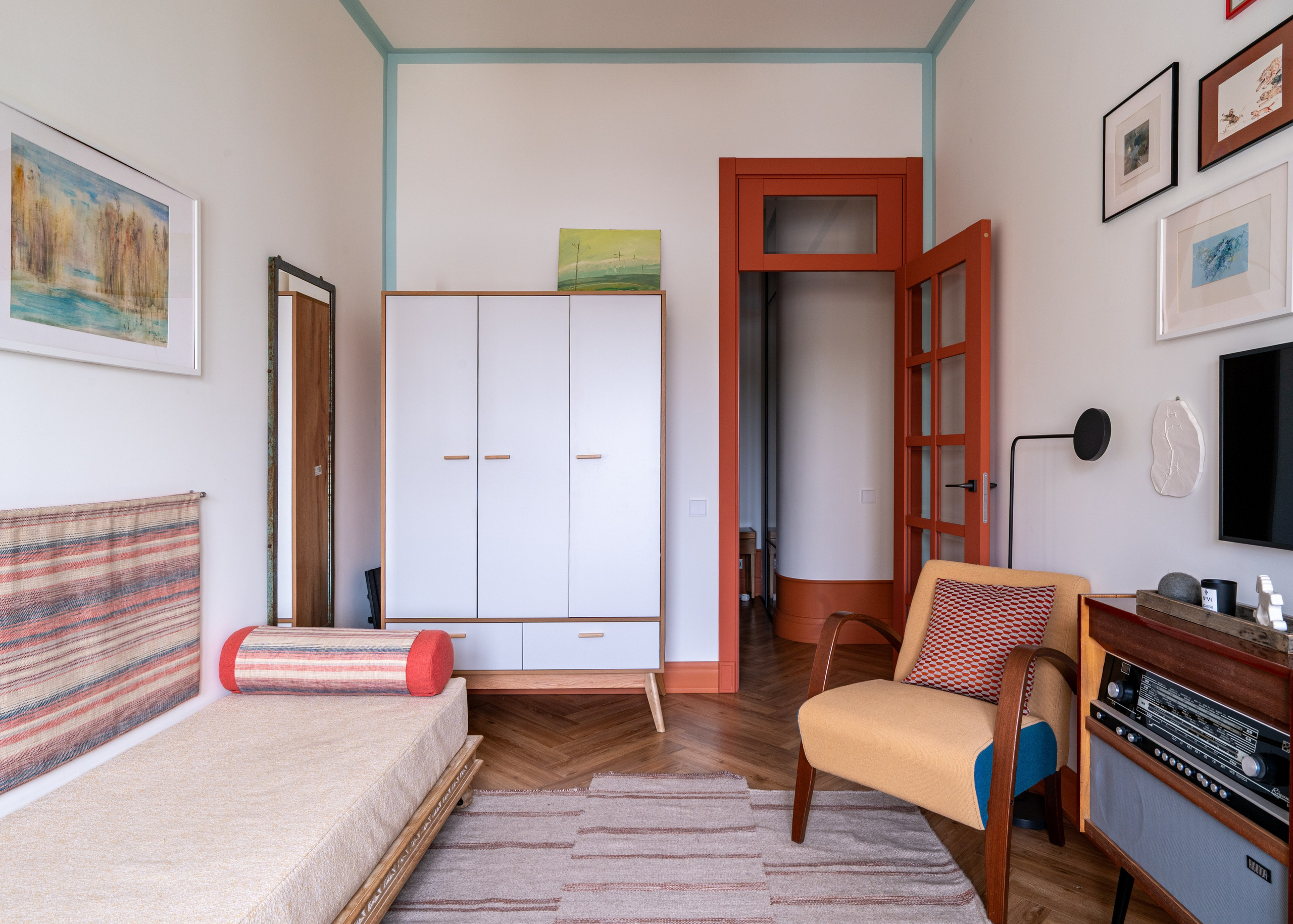 Панорамный вид комнаты, интерьерная фотосъёмка в Москве.