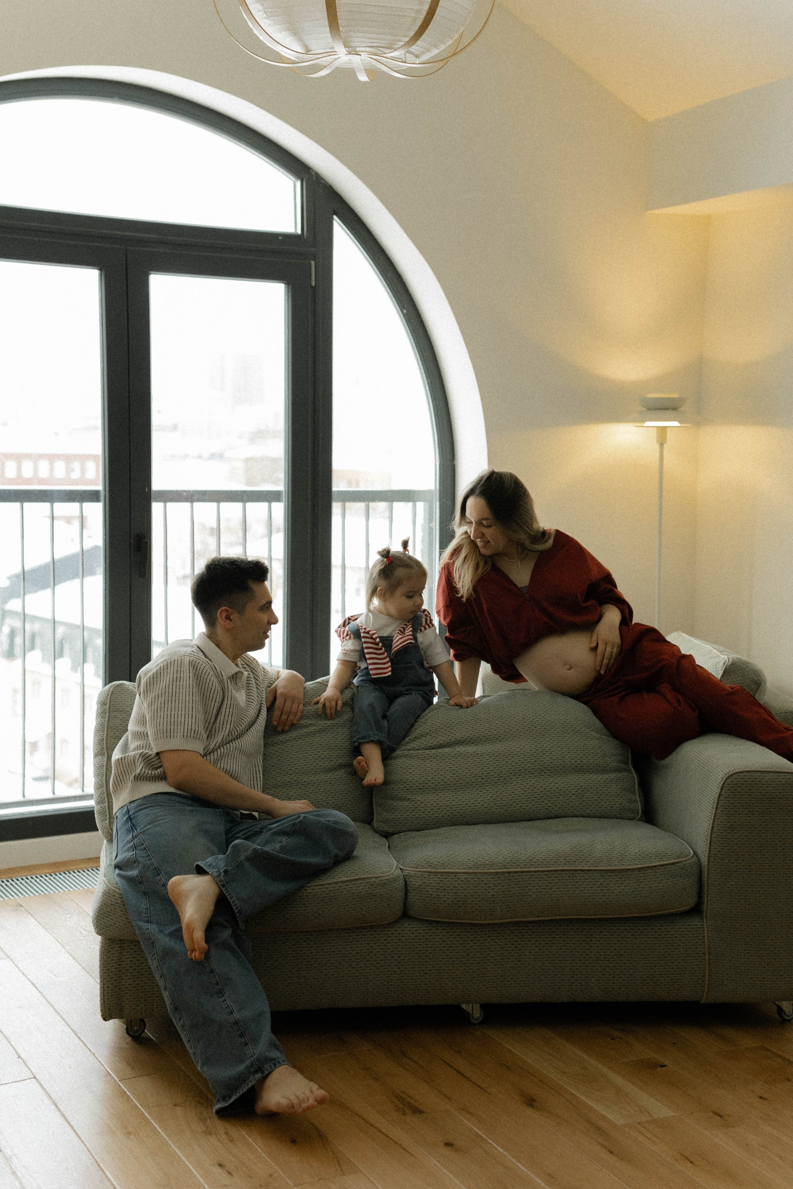 В ожидании +1. Фотография о важном