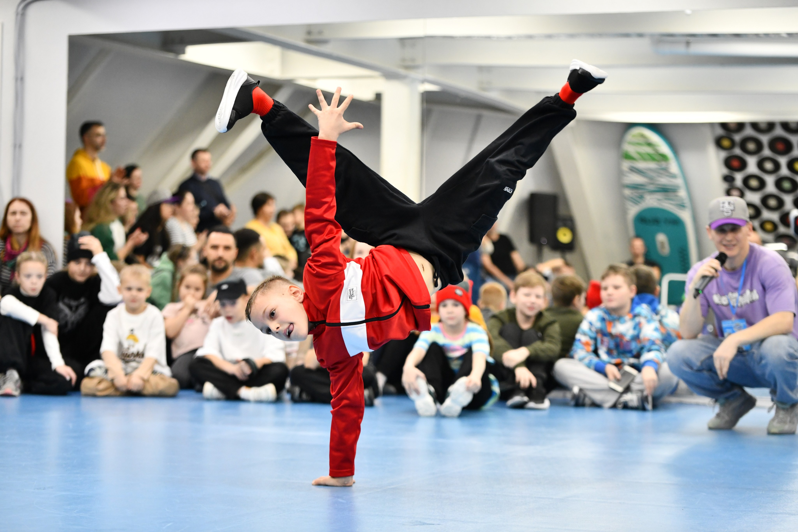 Брейк-данс. «Дворцовые перевороты». Фото детских спортивных мероприятий и всякое интересное через объектив