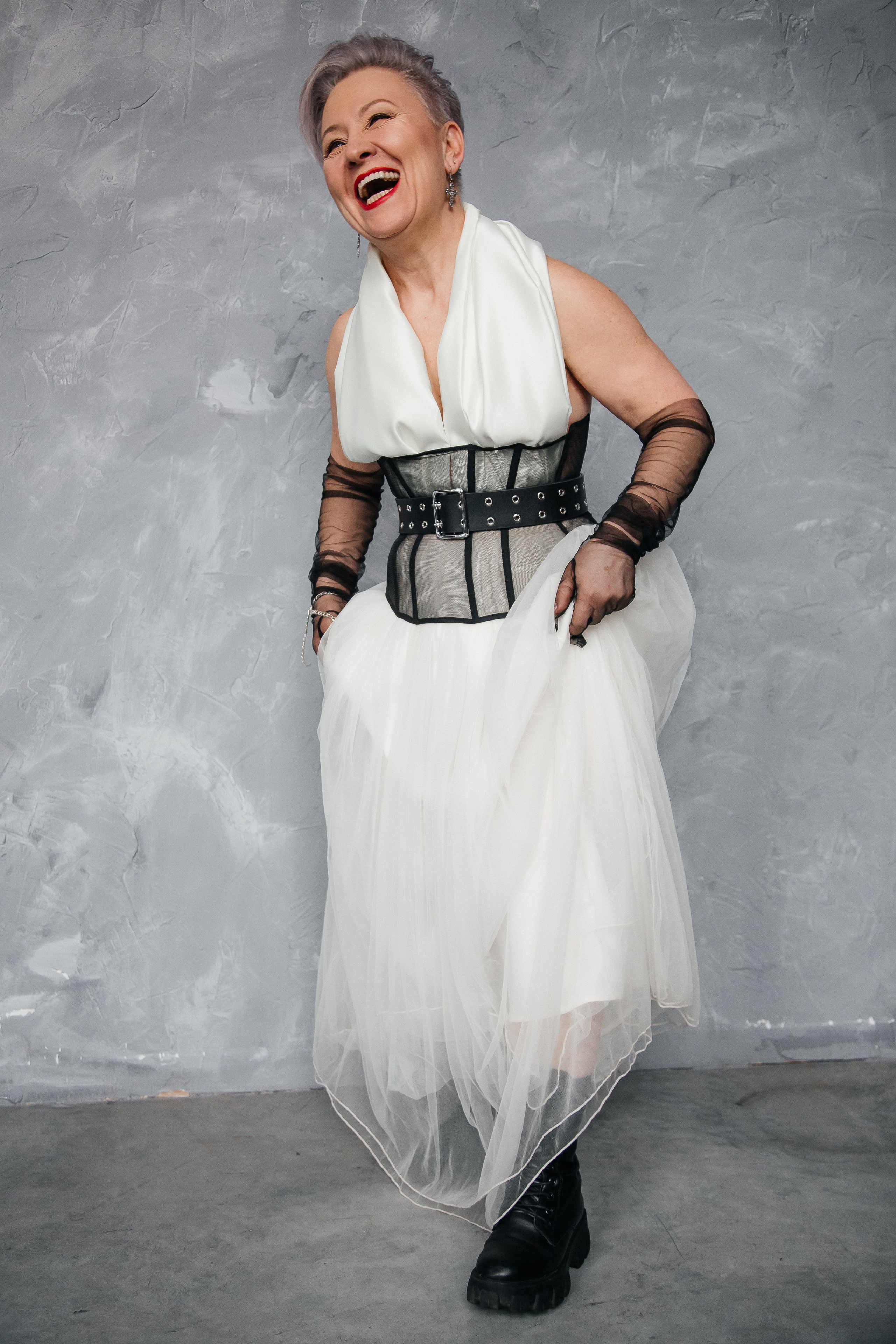 Модель age+. Креативный и женский Фотограф Омске Наталья Лебедева