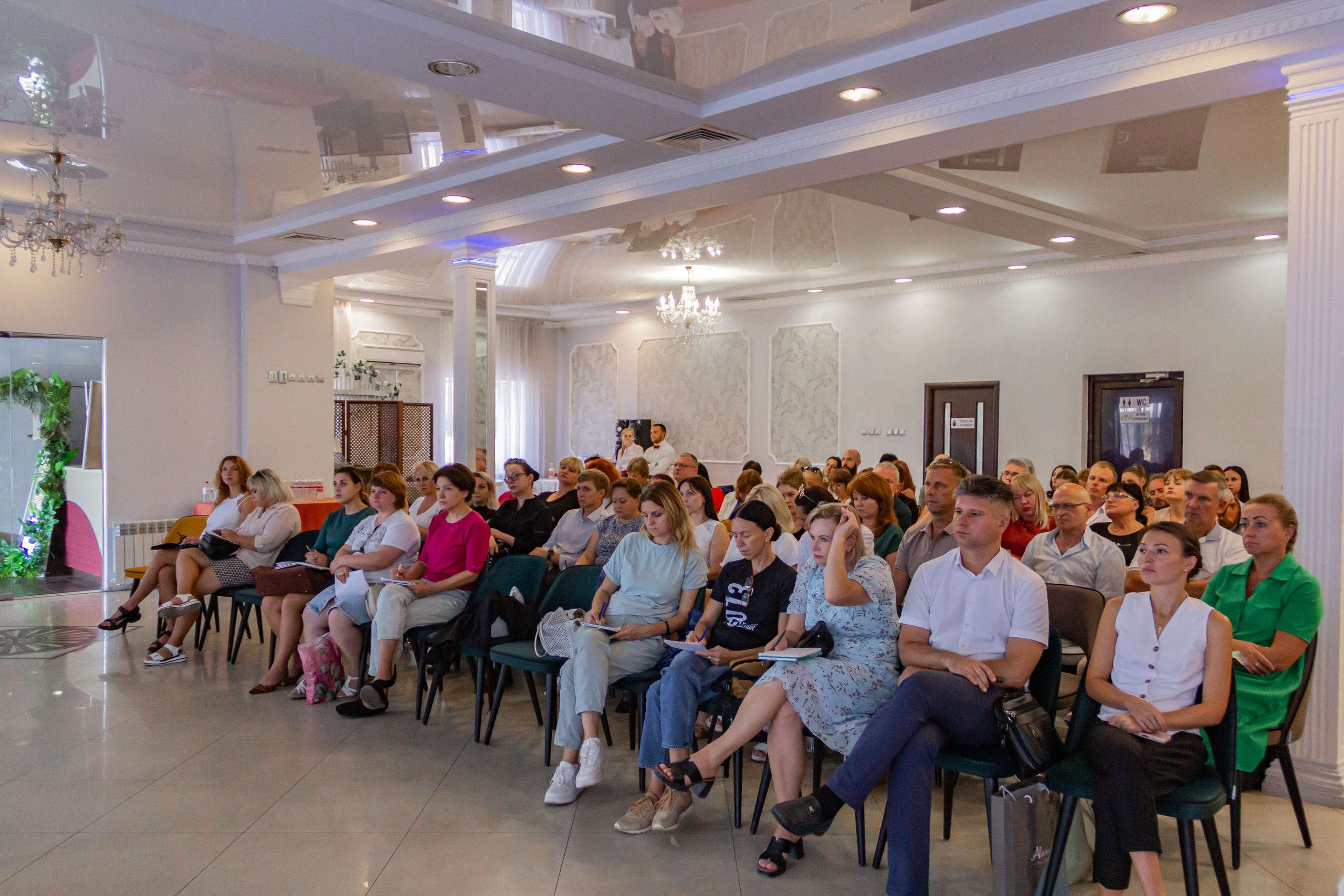 Зал Софрам. Аник фотограф Симферополь, Крым