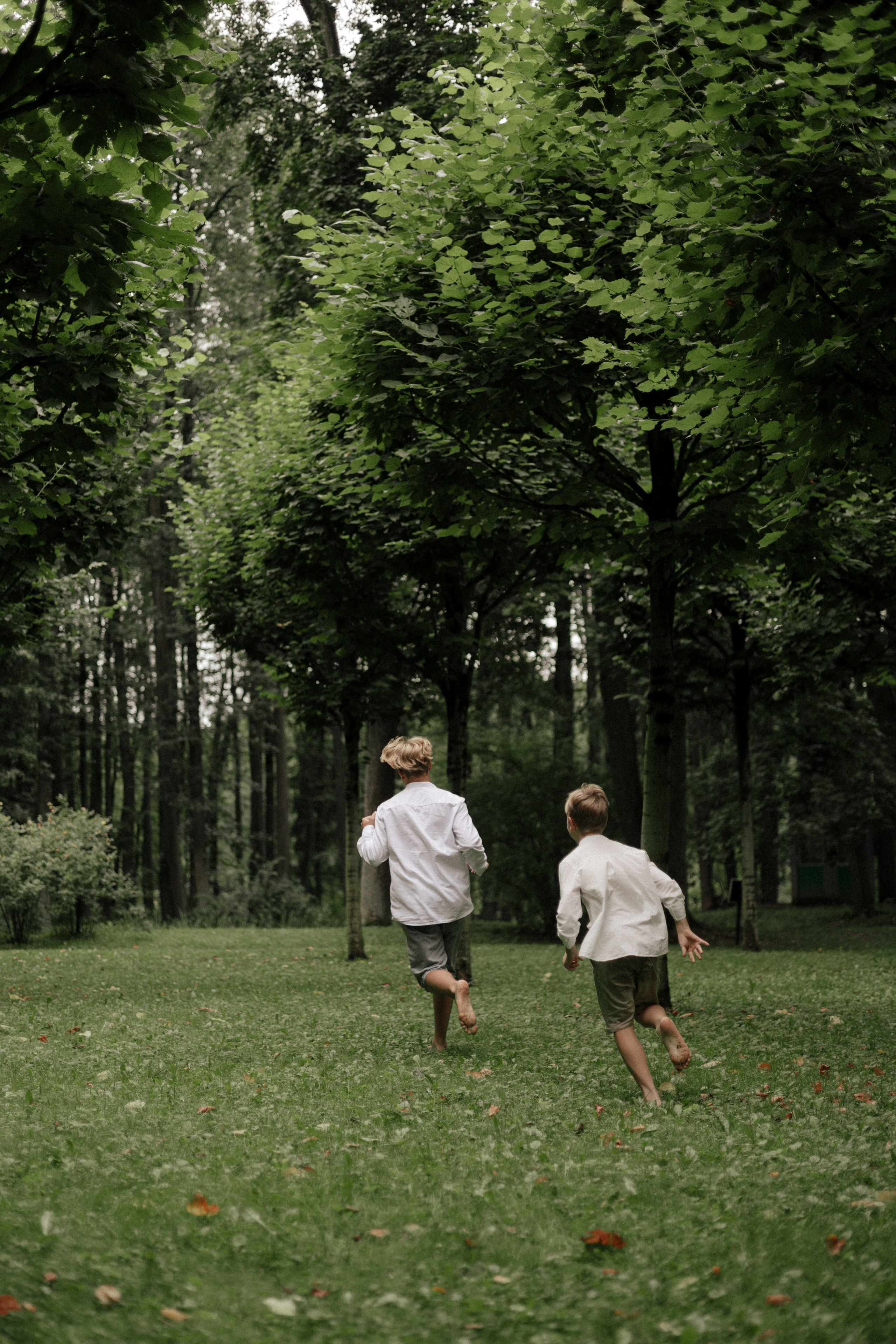 Семейная фотосессия в Оставьевском парке. Свадебный и портретный фотограф в Москве Анастасия Масюк