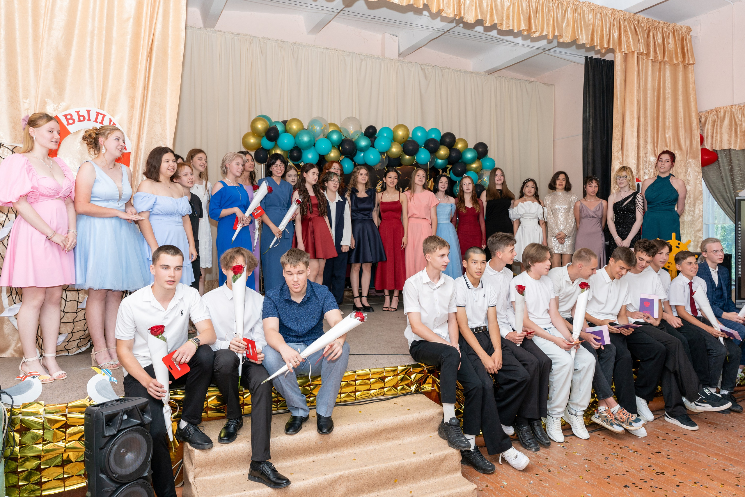 Прощай, школа, здравствуй, мир! Последний звонок и выпускной 9 А» класса. Фотограф |Ленинск, Волжский, Волгоград| Наталья Савилова