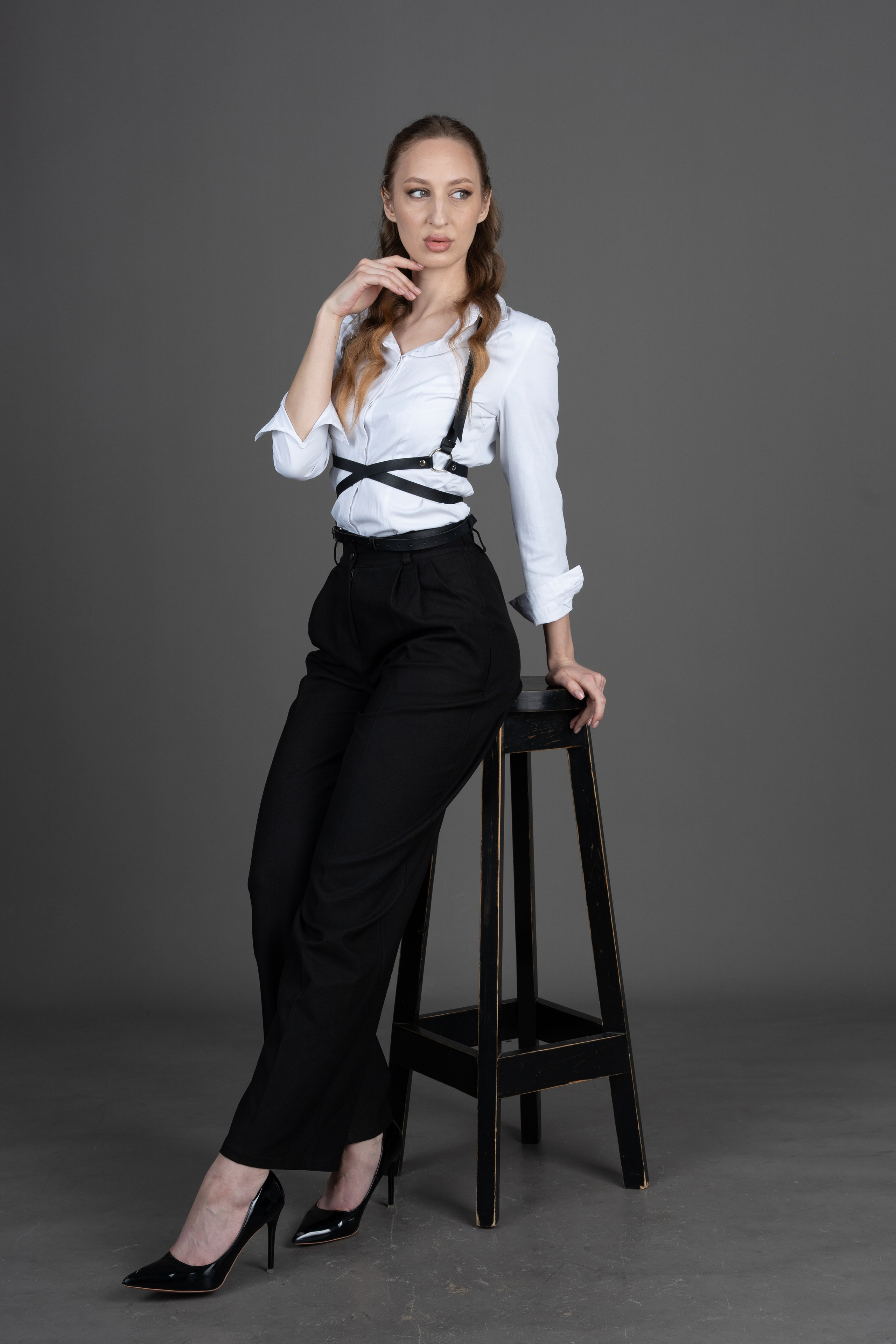 Студийный женский портрет. Тонкая грань между классикой и современностью. Фотограф |Ленинск, Волжский, Волгоград| Наталья Савилова
