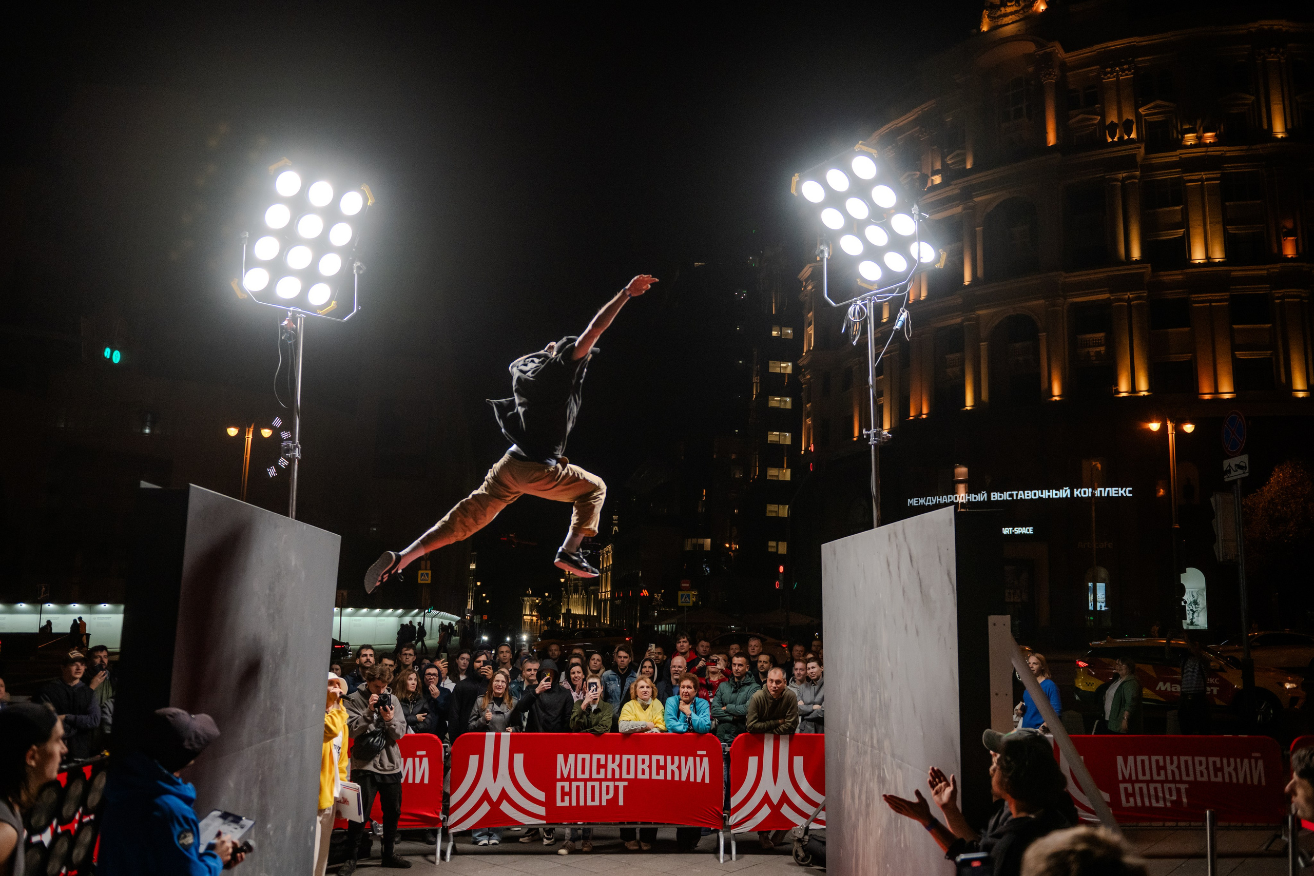 Ночь СПОРТА. ДИНА МИХНЕВА спортивный фотограф Москва