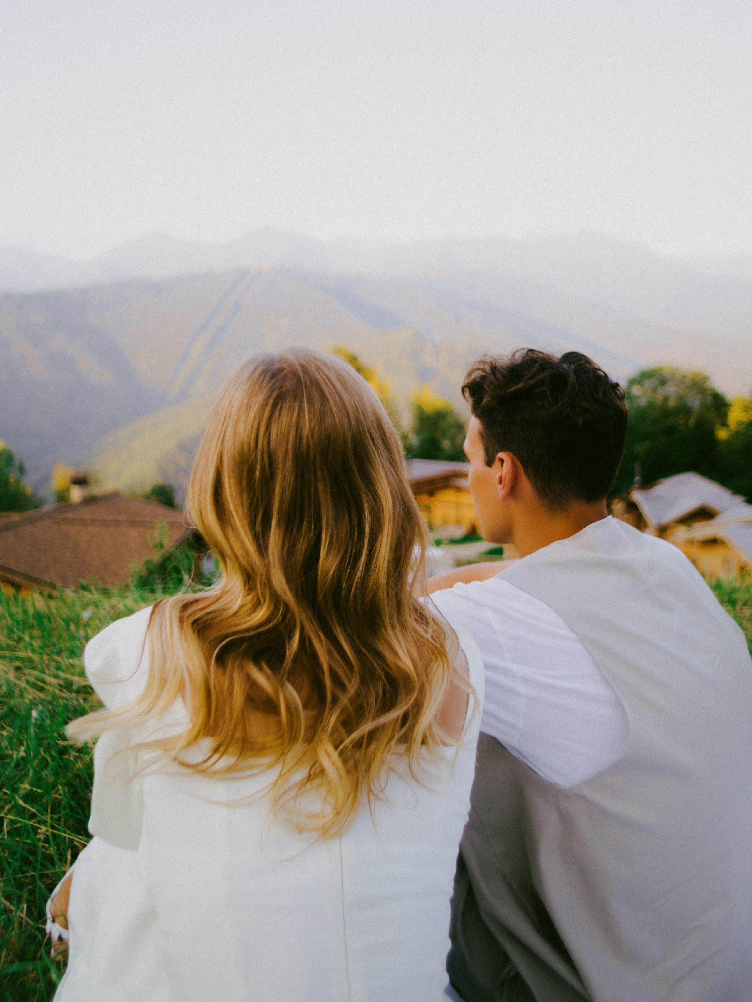 Солнечная прогулка в горах. Главная